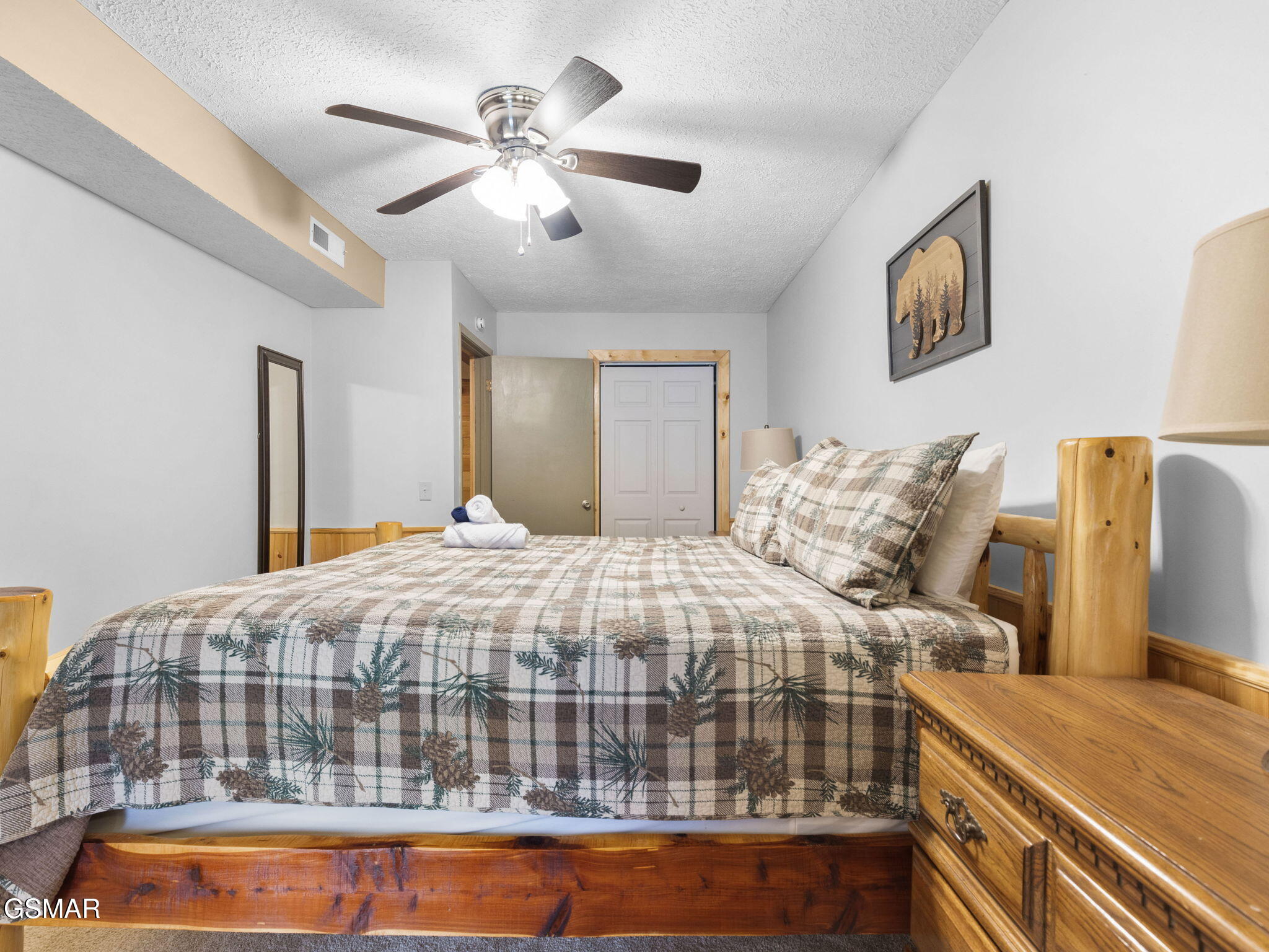 1663 S Mountain View Road Road Road