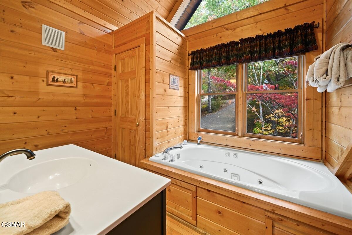 2313 Laughing Bear Way Way