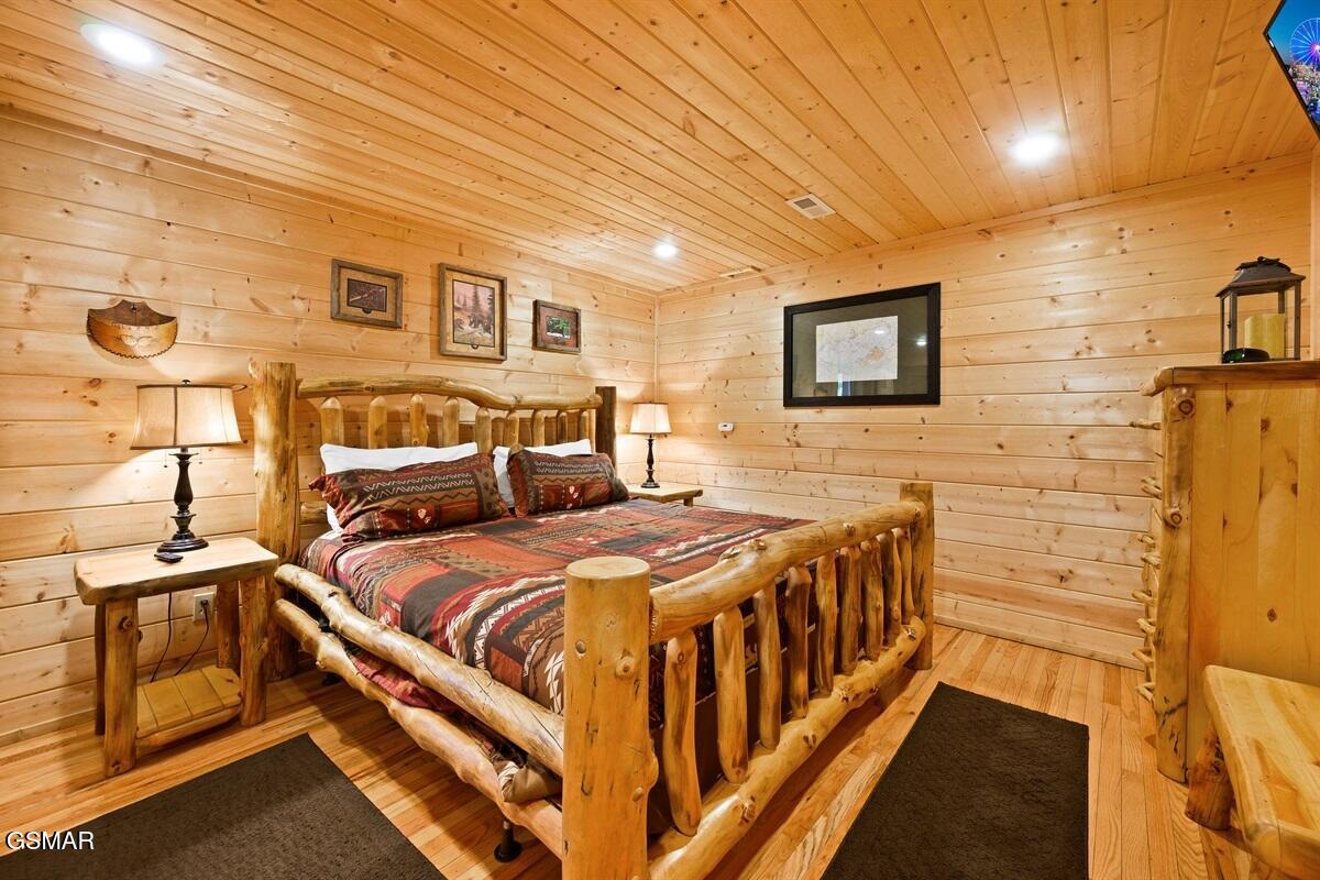 2313 Laughing Bear Way Way