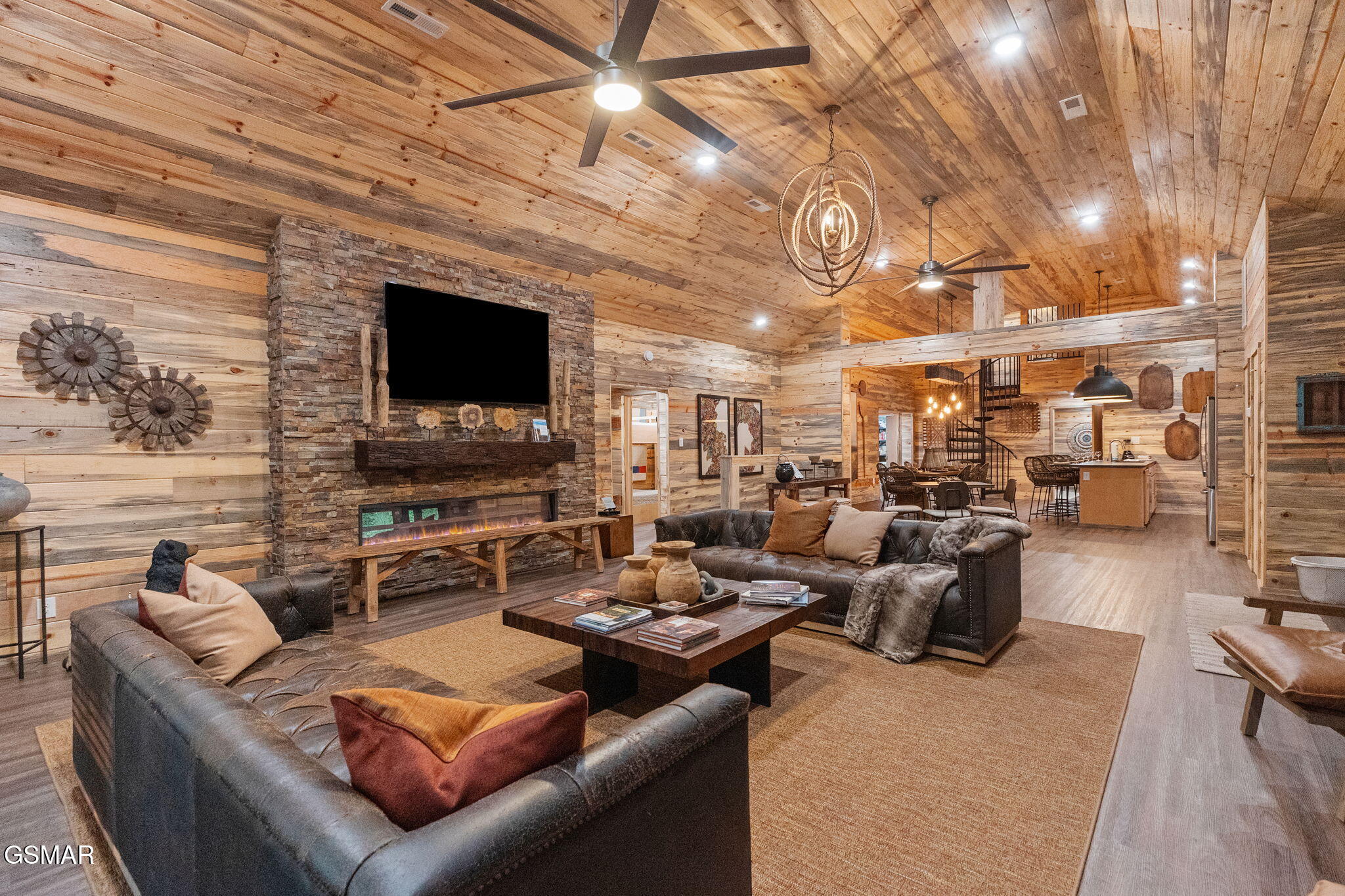 1421 Silver Poplar Lane Lane