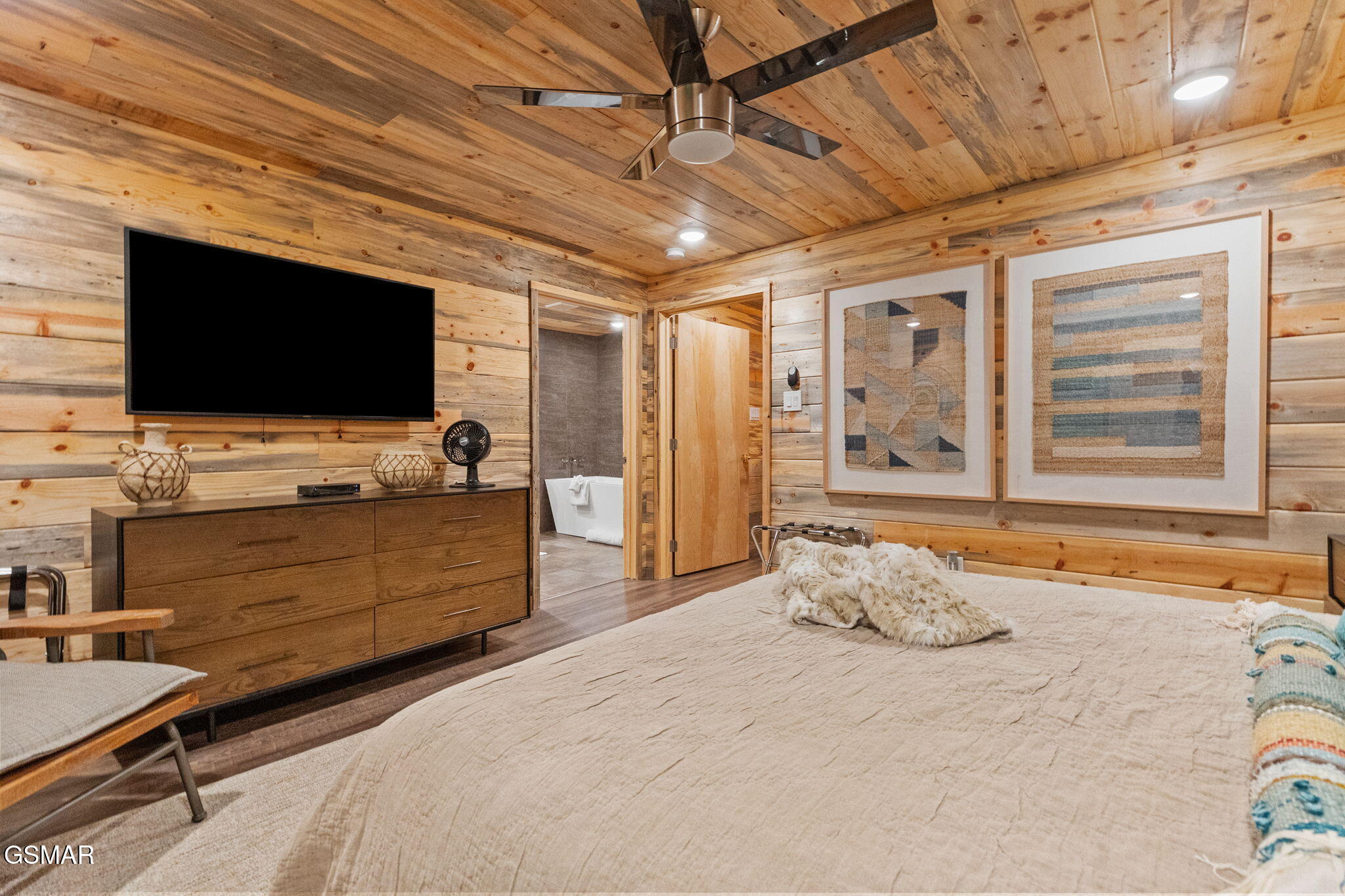 1421 Silver Poplar Lane Lane