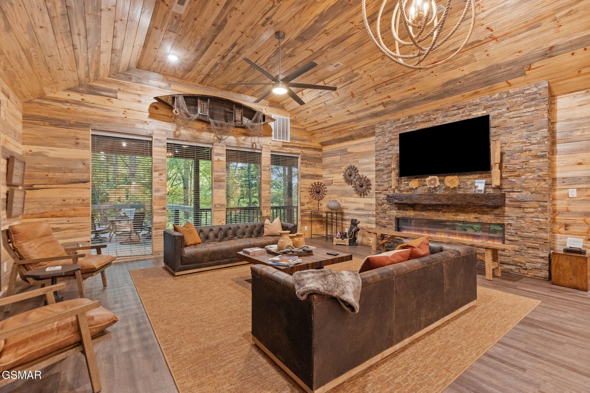 1421 Silver Poplar Lane Lane