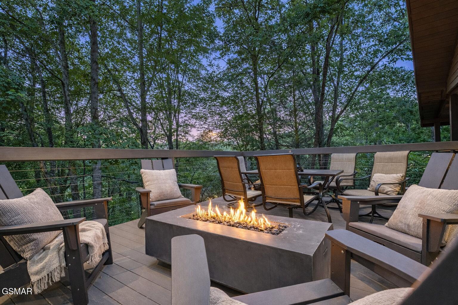 1421 Silver Poplar Lane Lane