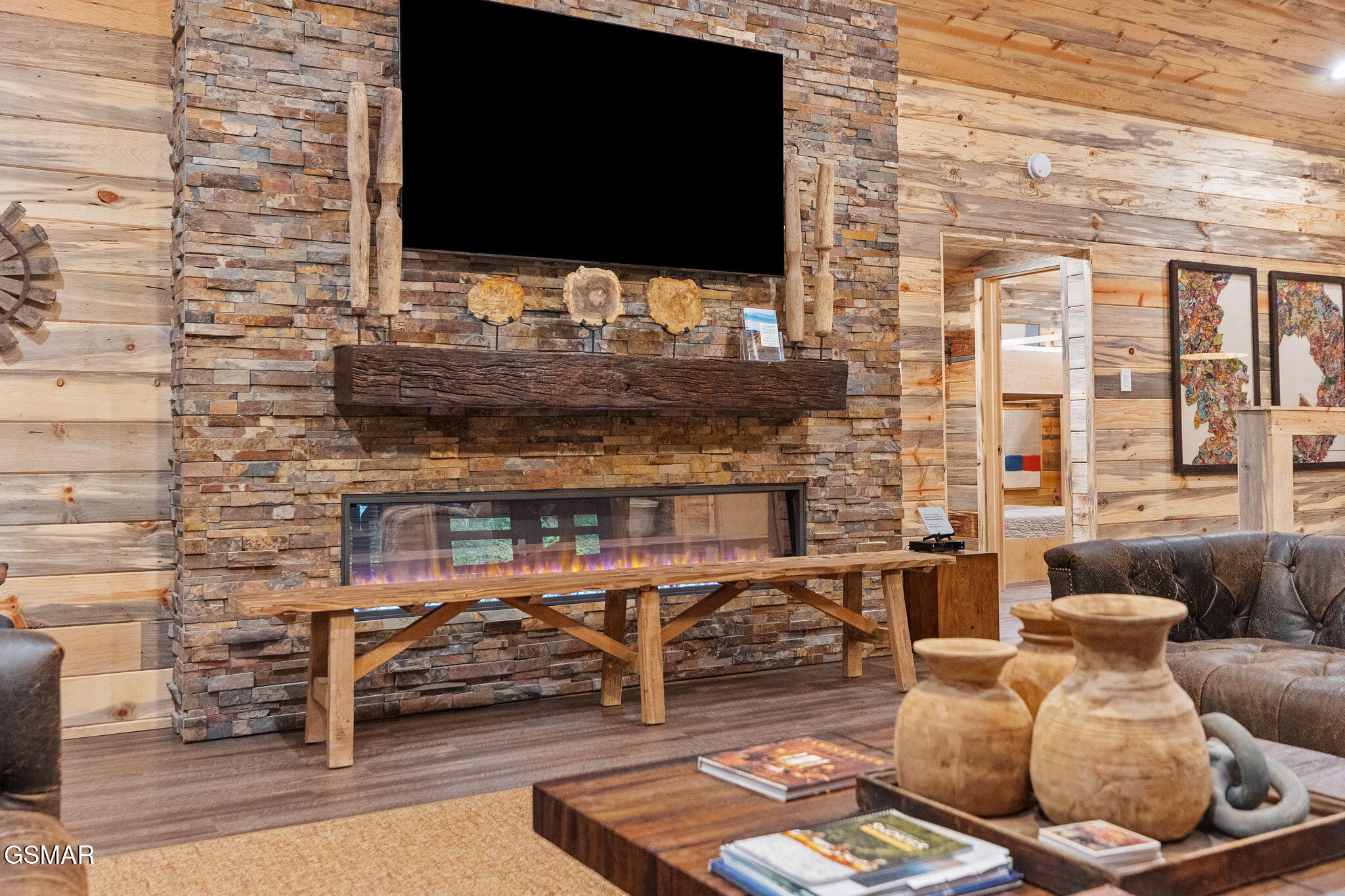 1421 Silver Poplar Lane Lane