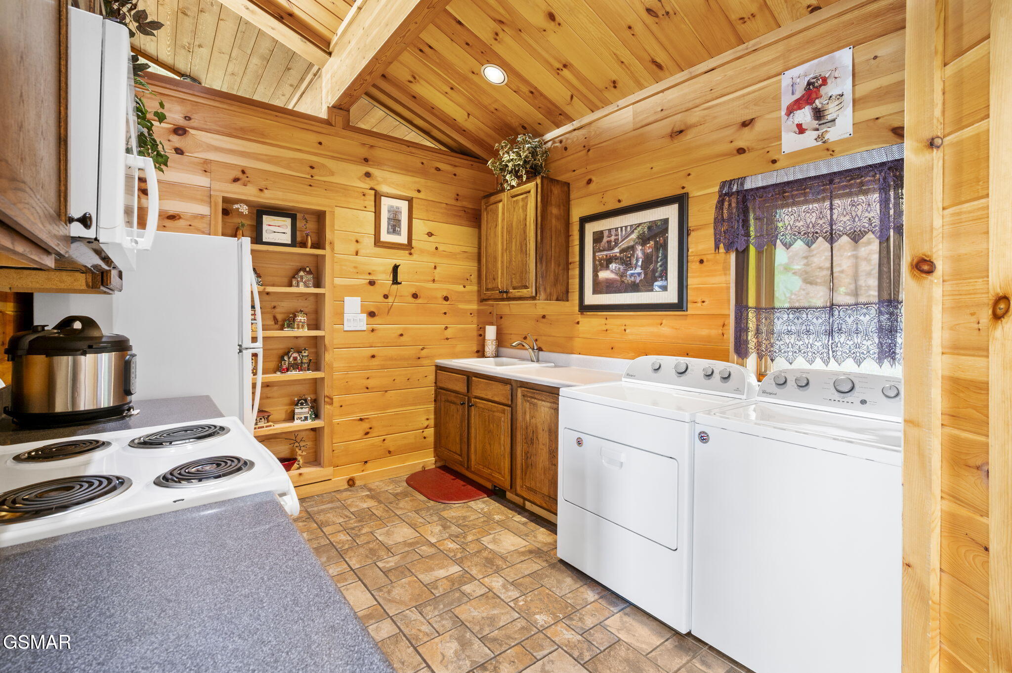 4195 High Ridge Way Way