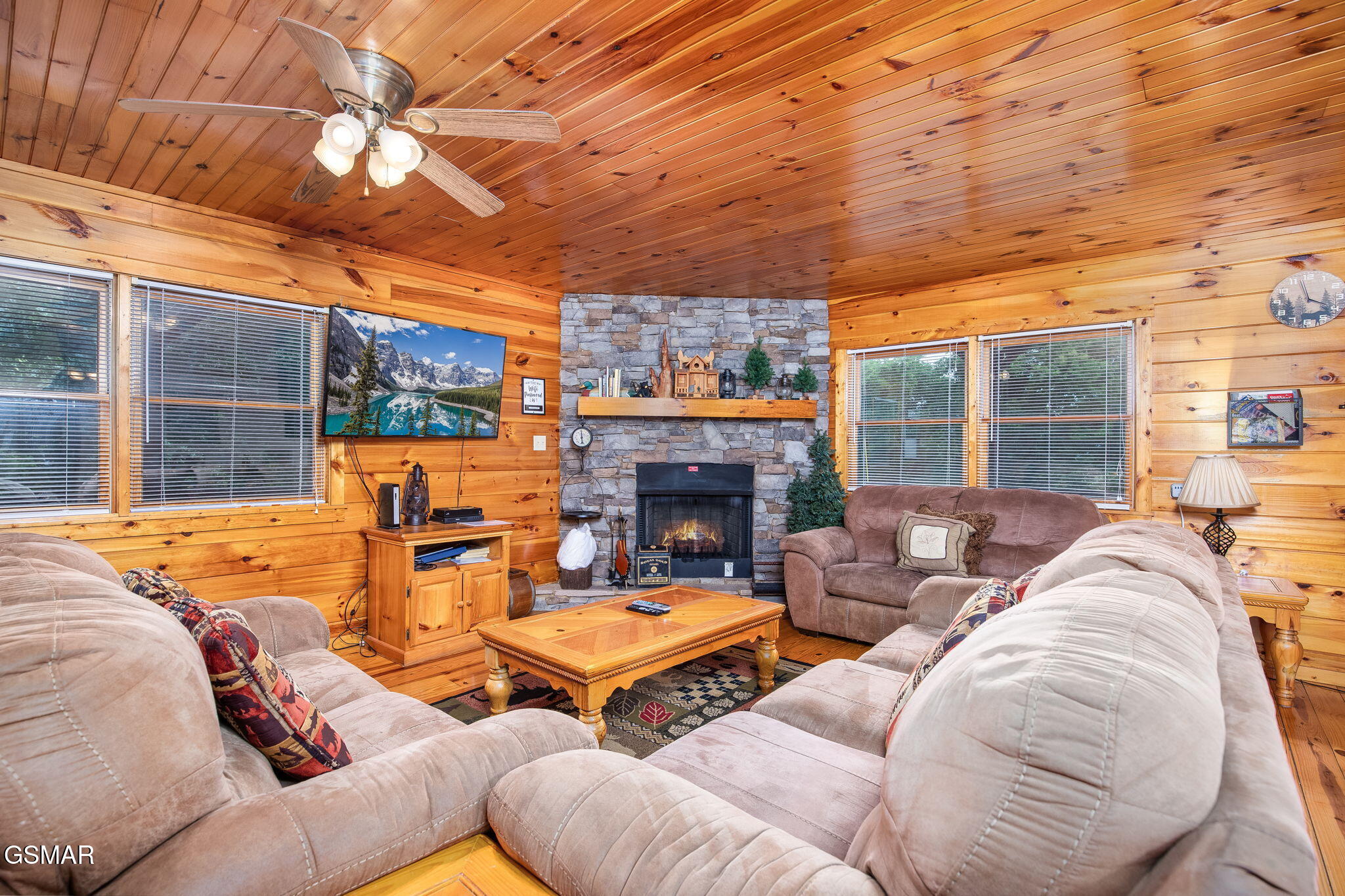 2039 Oakmont Drive Drive