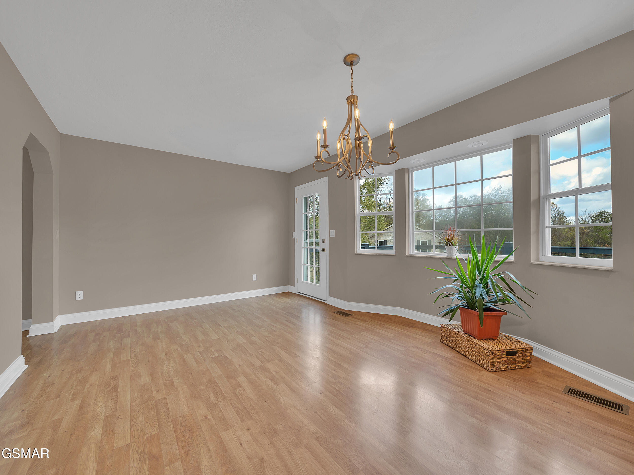 851 Eagle View Drive Drive