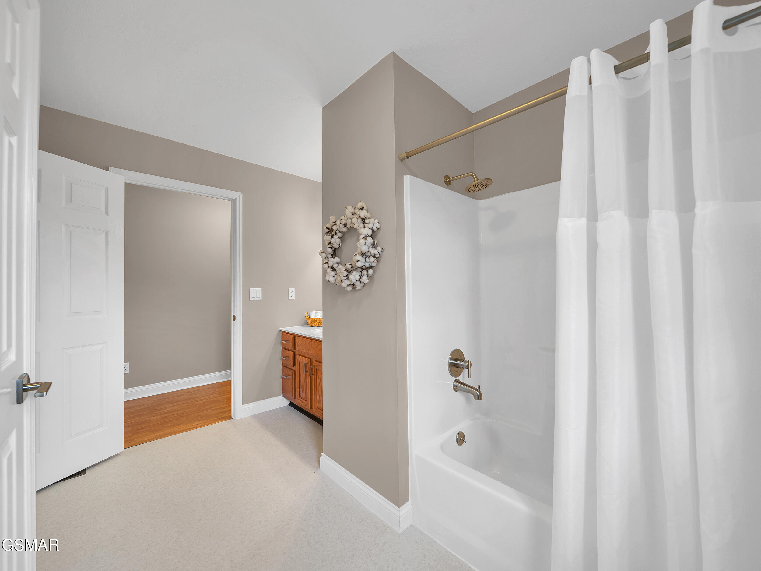 851 Eagle View Drive Drive