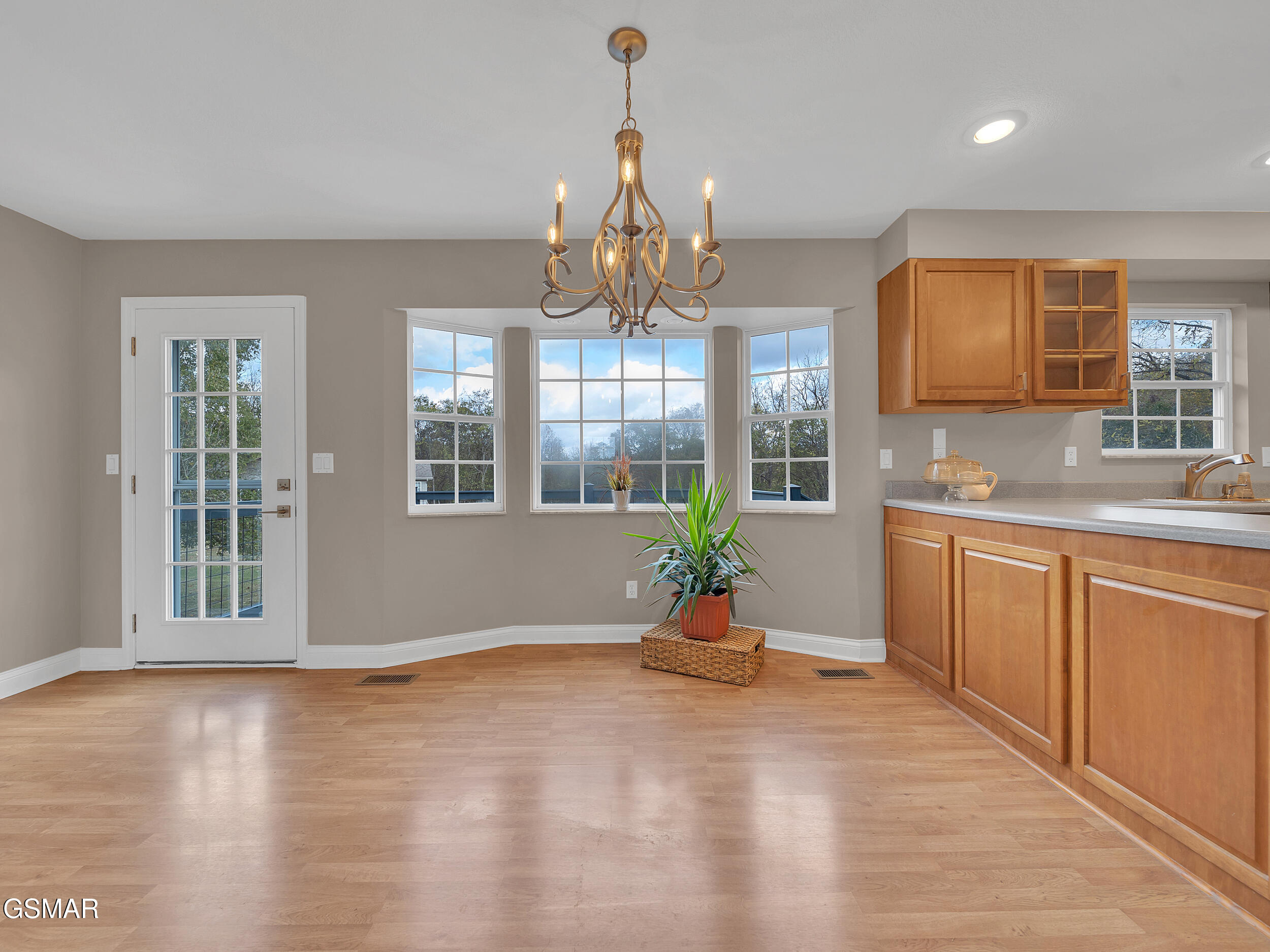 851 Eagle View Drive Drive