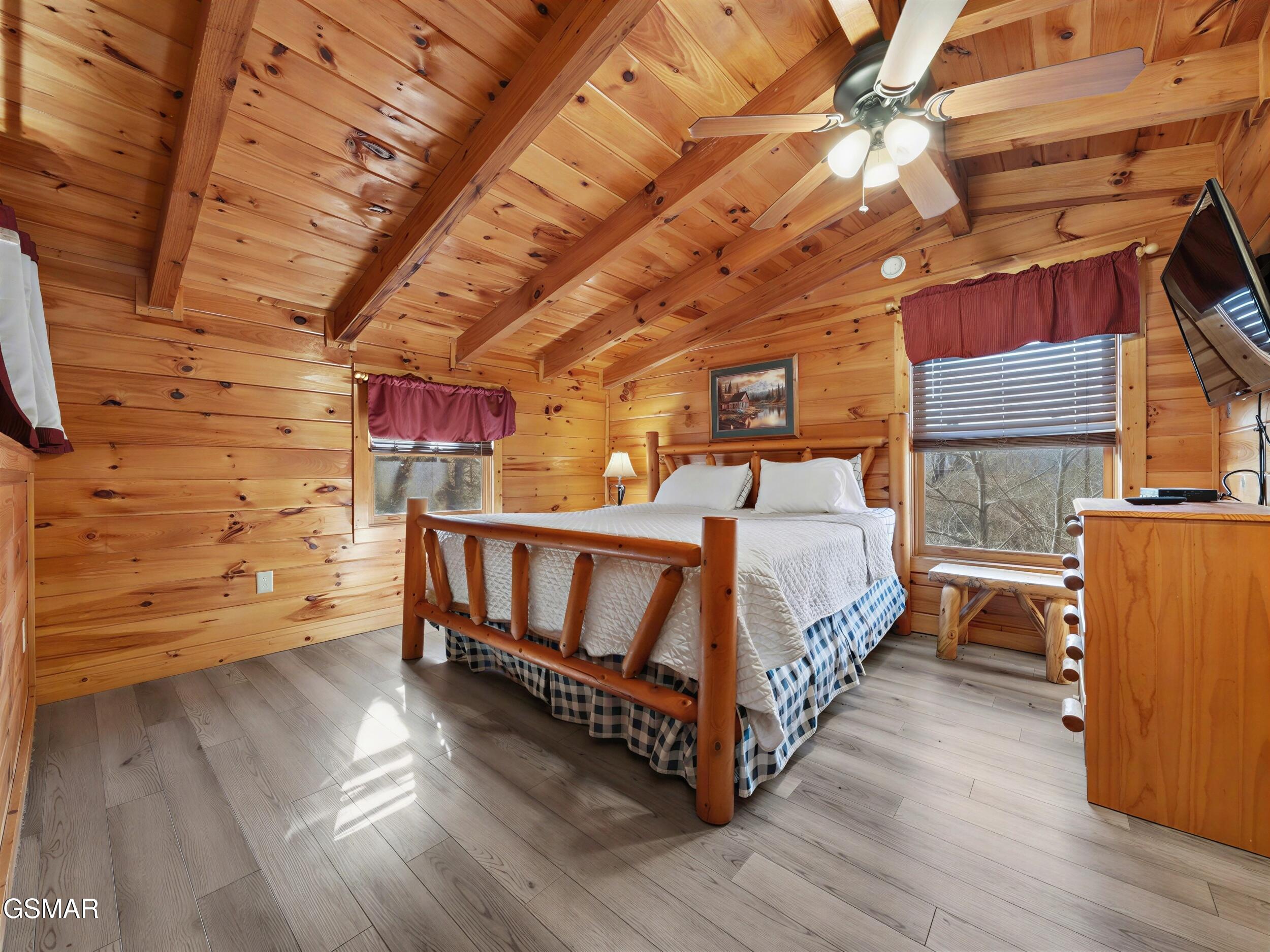 952 Iron Mountain Road Road