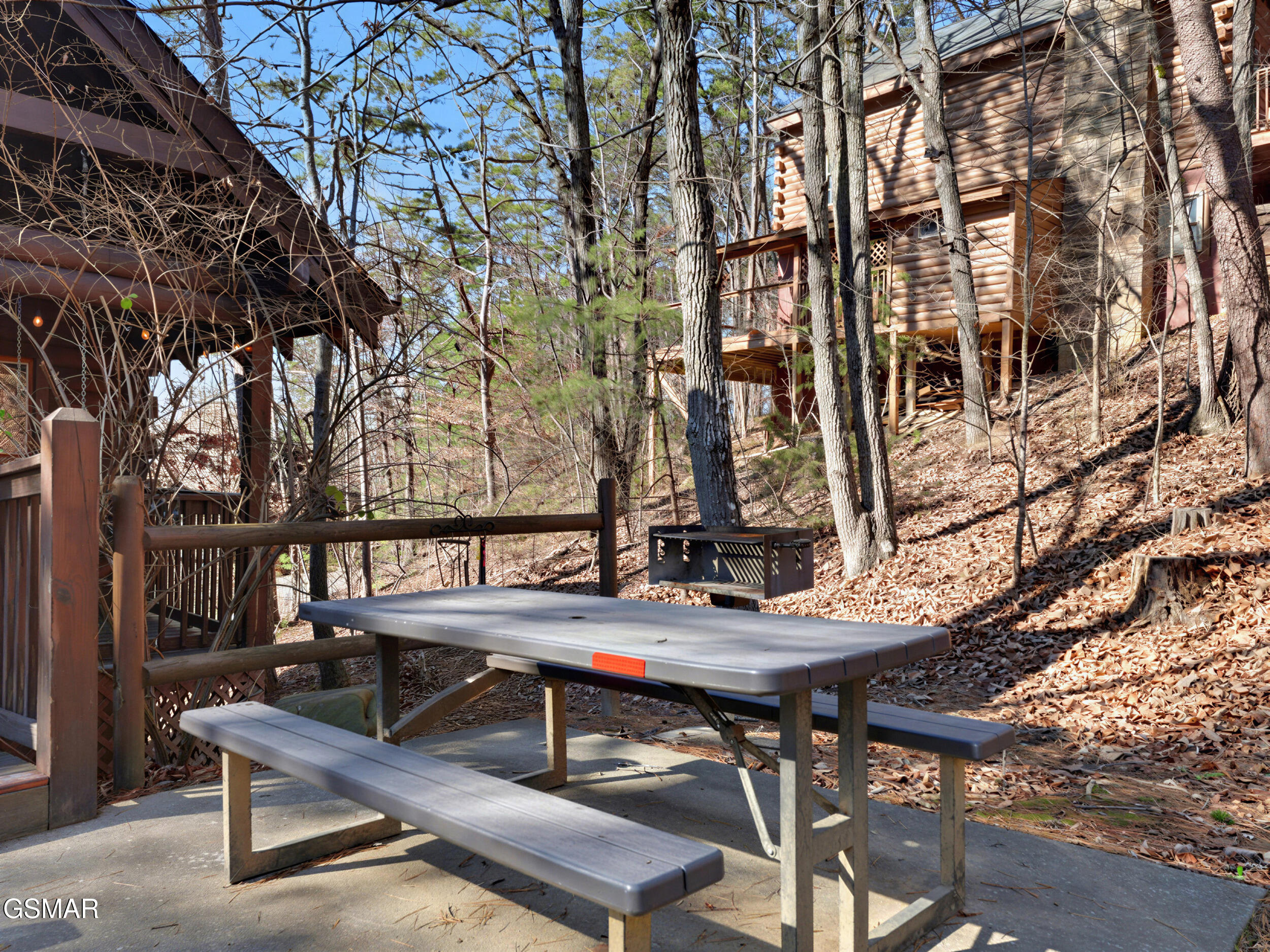 952 Iron Mountain Road Road