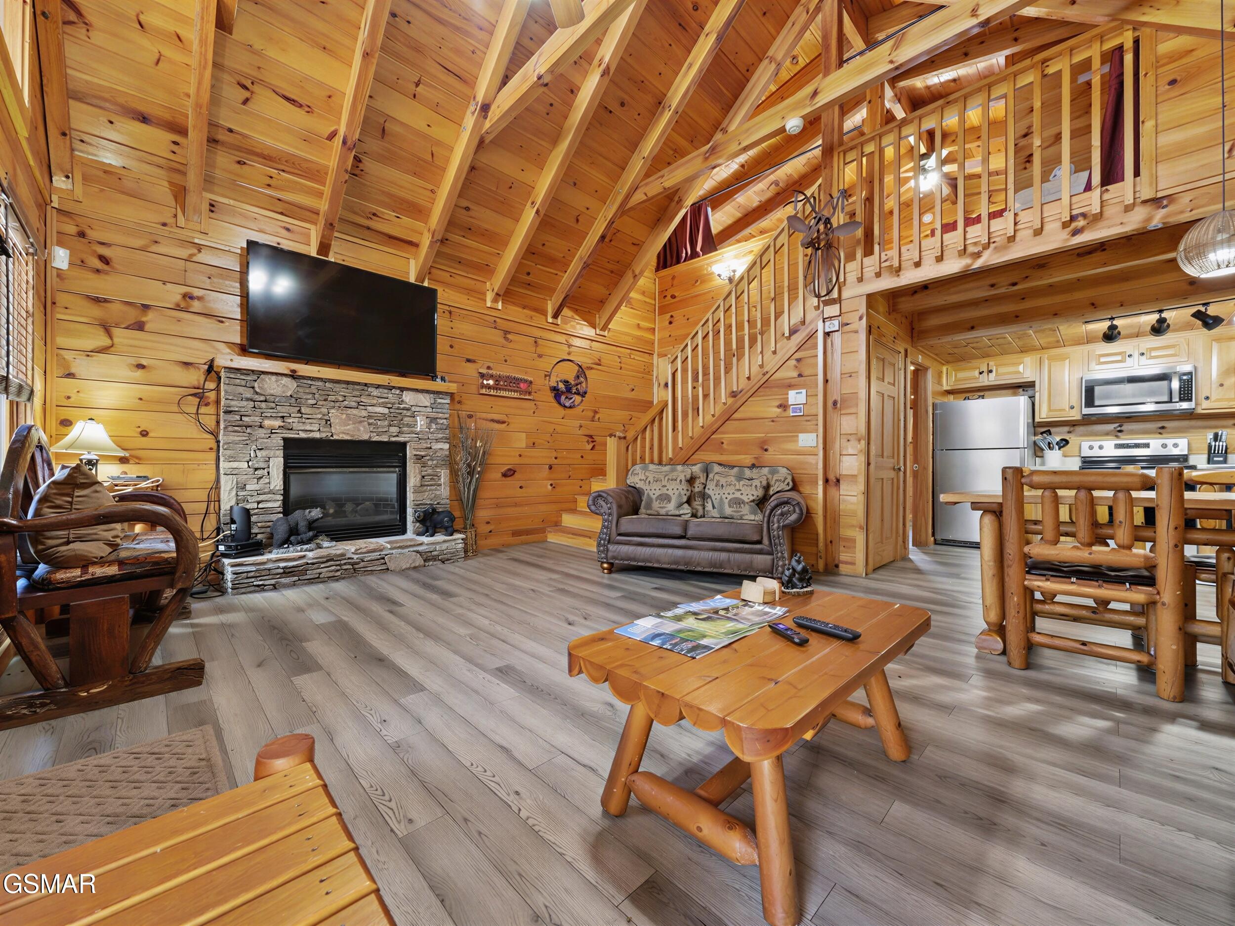 952 Iron Mountain Road Road