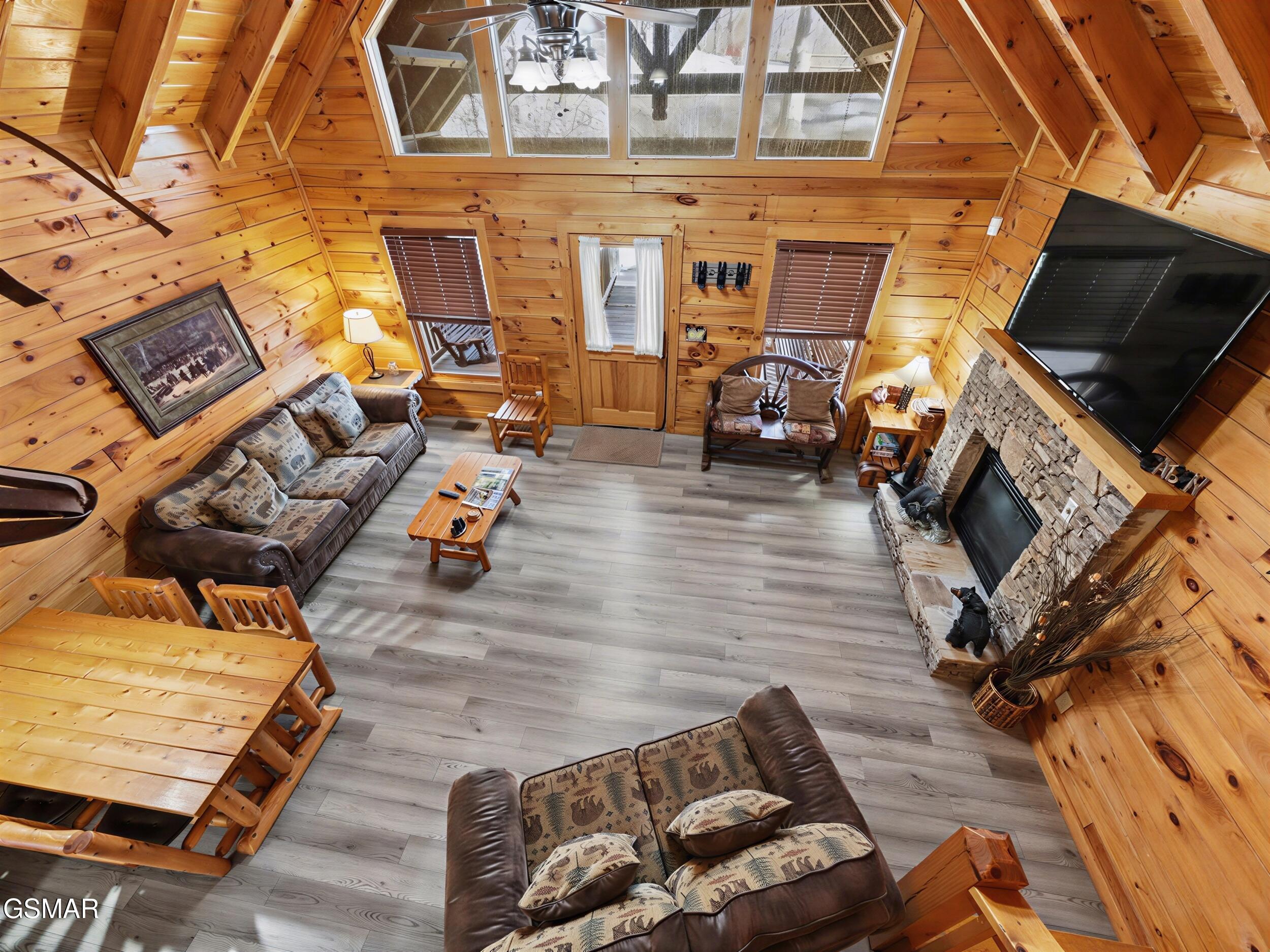 952 Iron Mountain Road Road