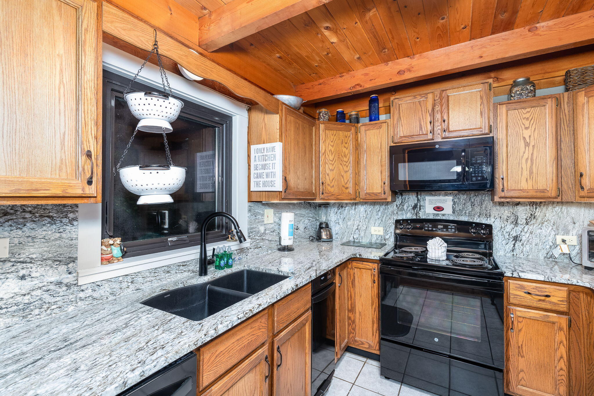 2653 Black Walnut Flats Road Road