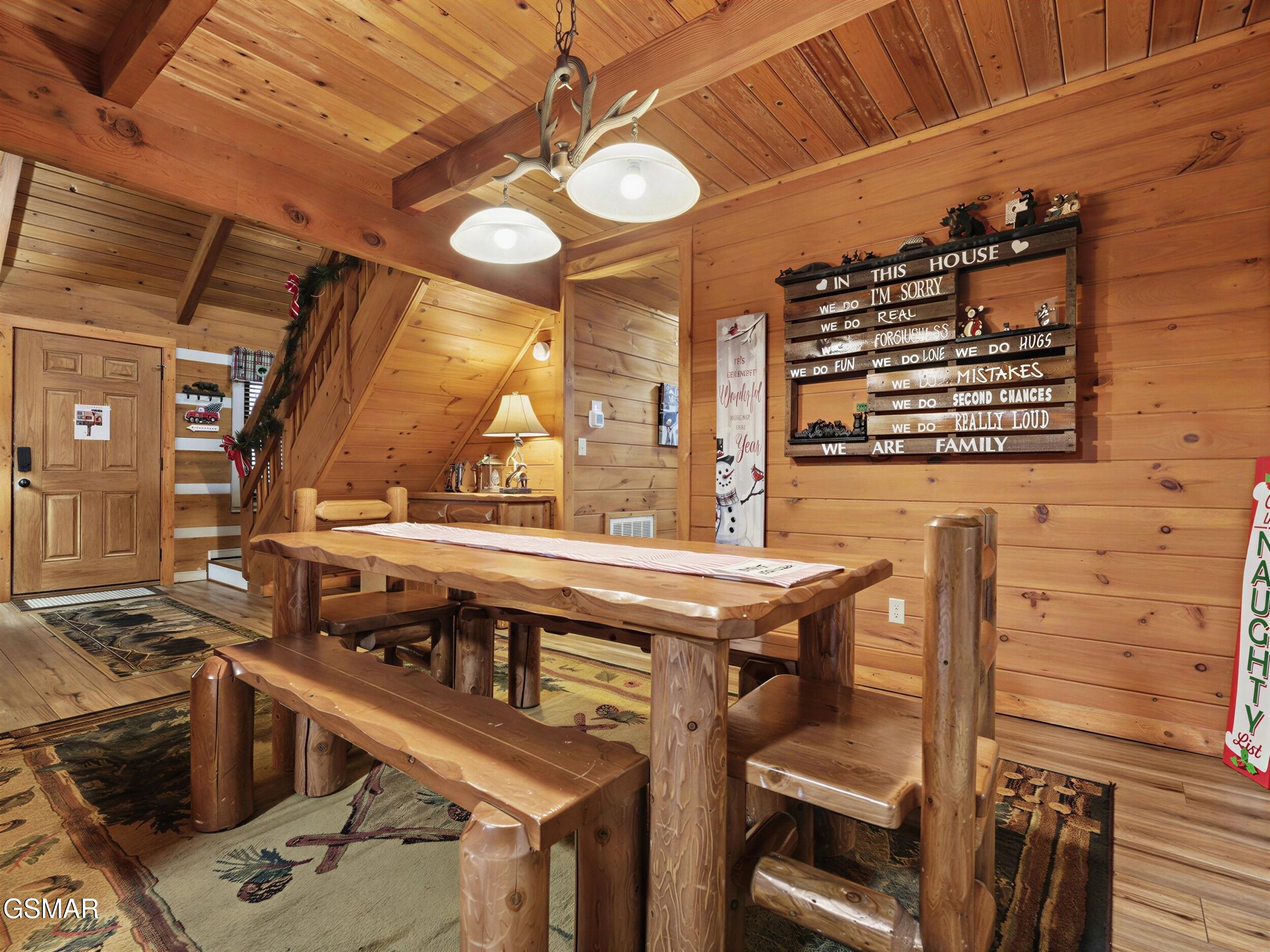 2653 Black Walnut Flats Road Road