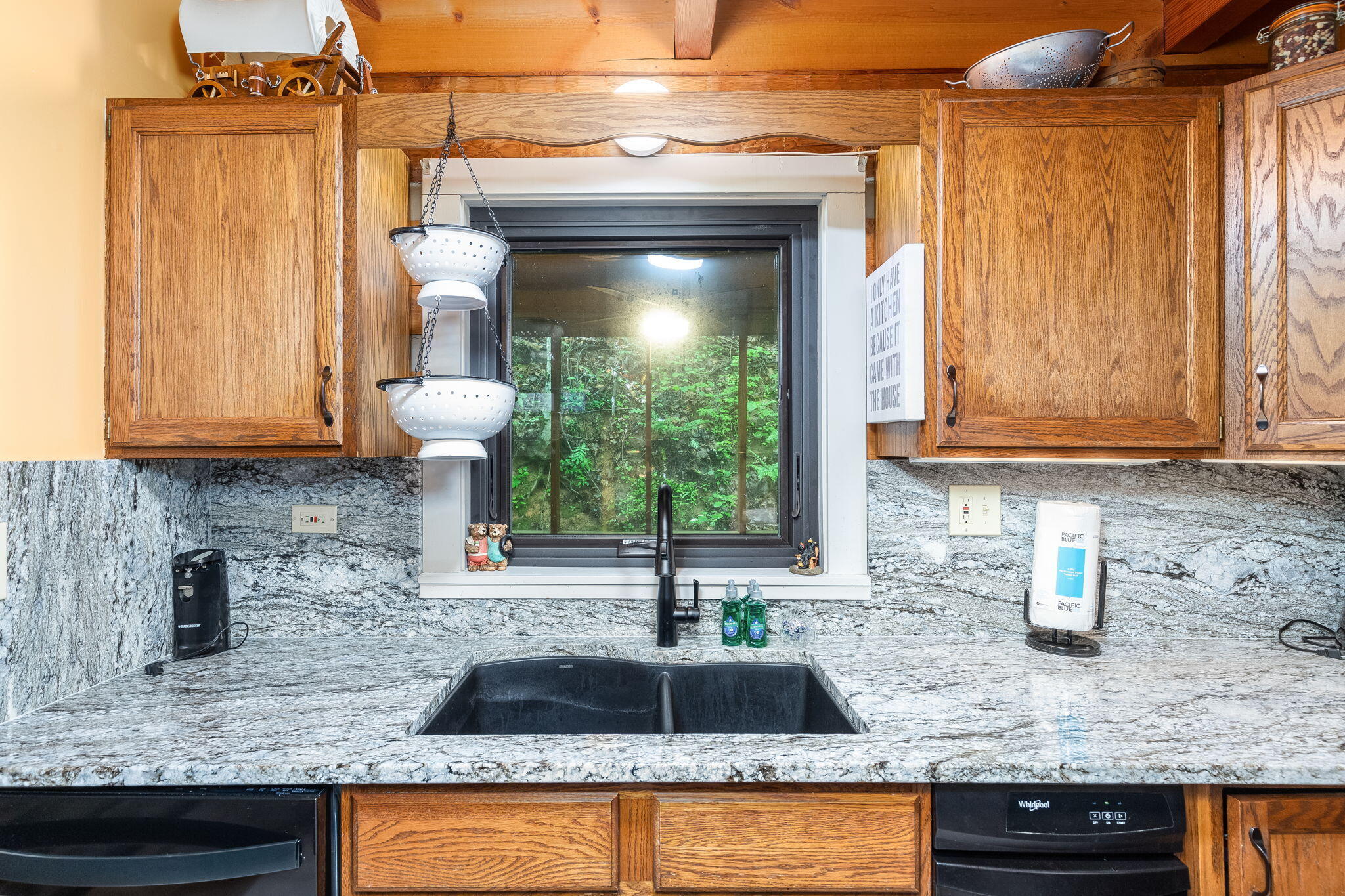 2653 Black Walnut Flats Road Road