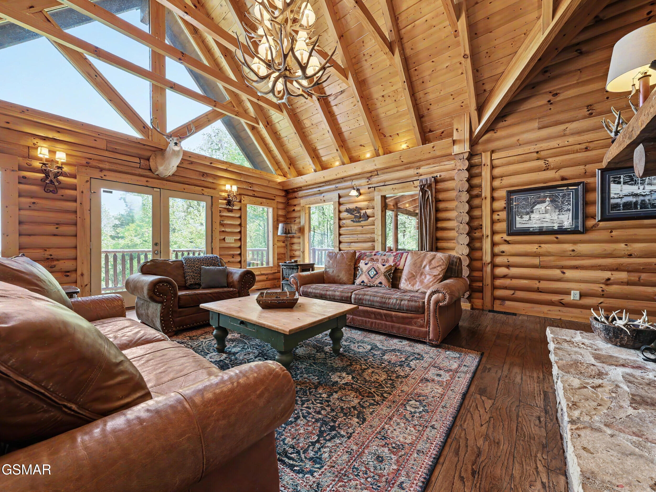 2414 Walnut Cove Way