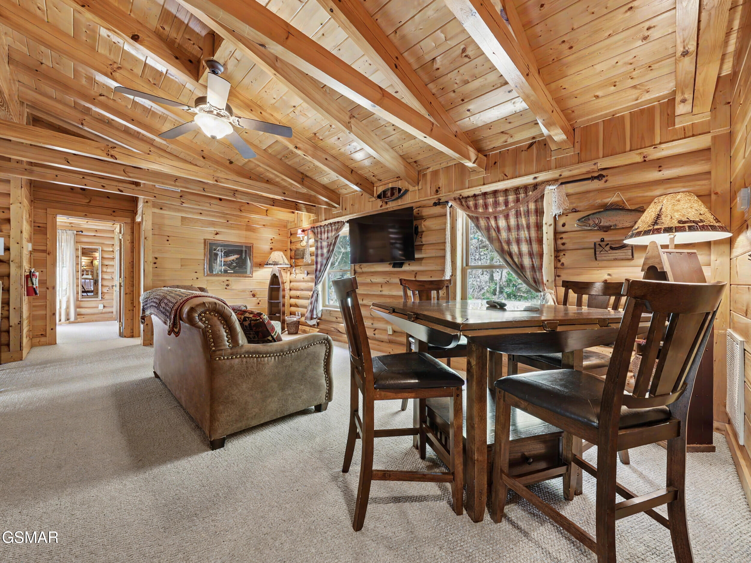 2414 Walnut Cove Way