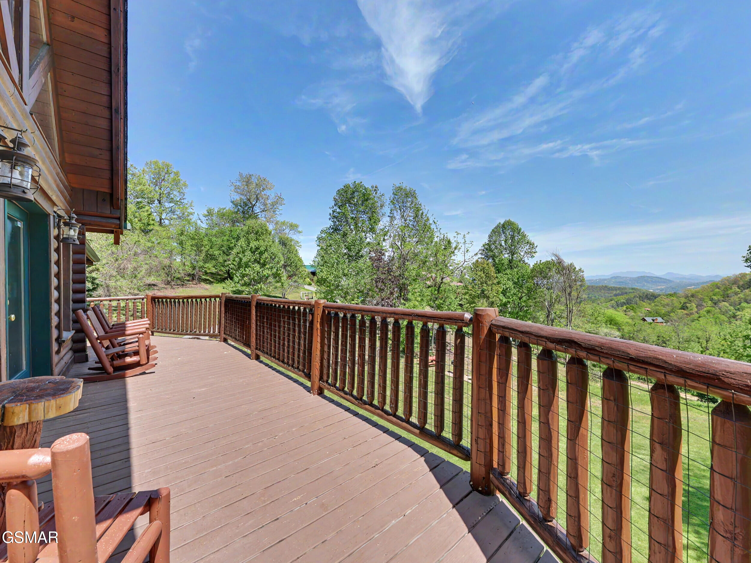 2414 Walnut Cove Way