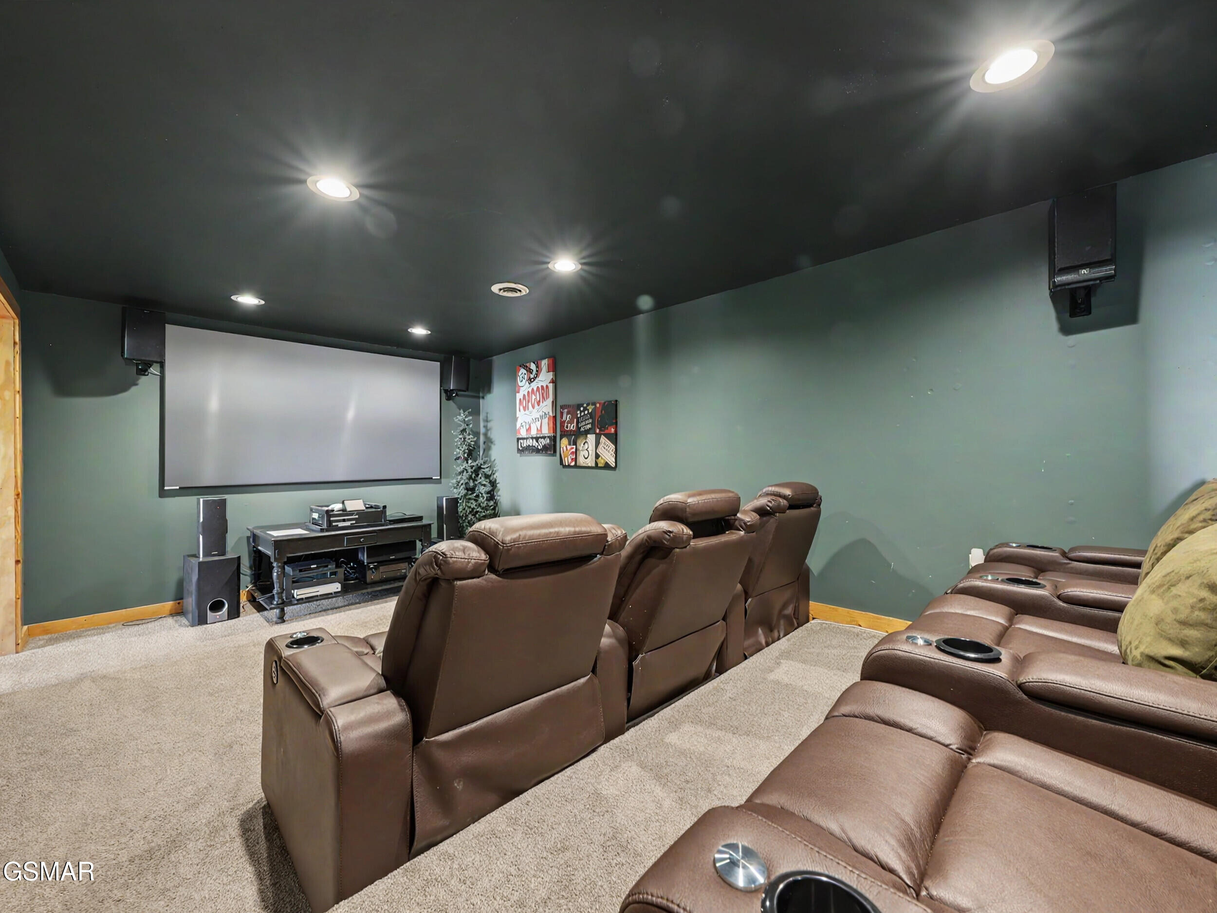 2414 Walnut Cove Way