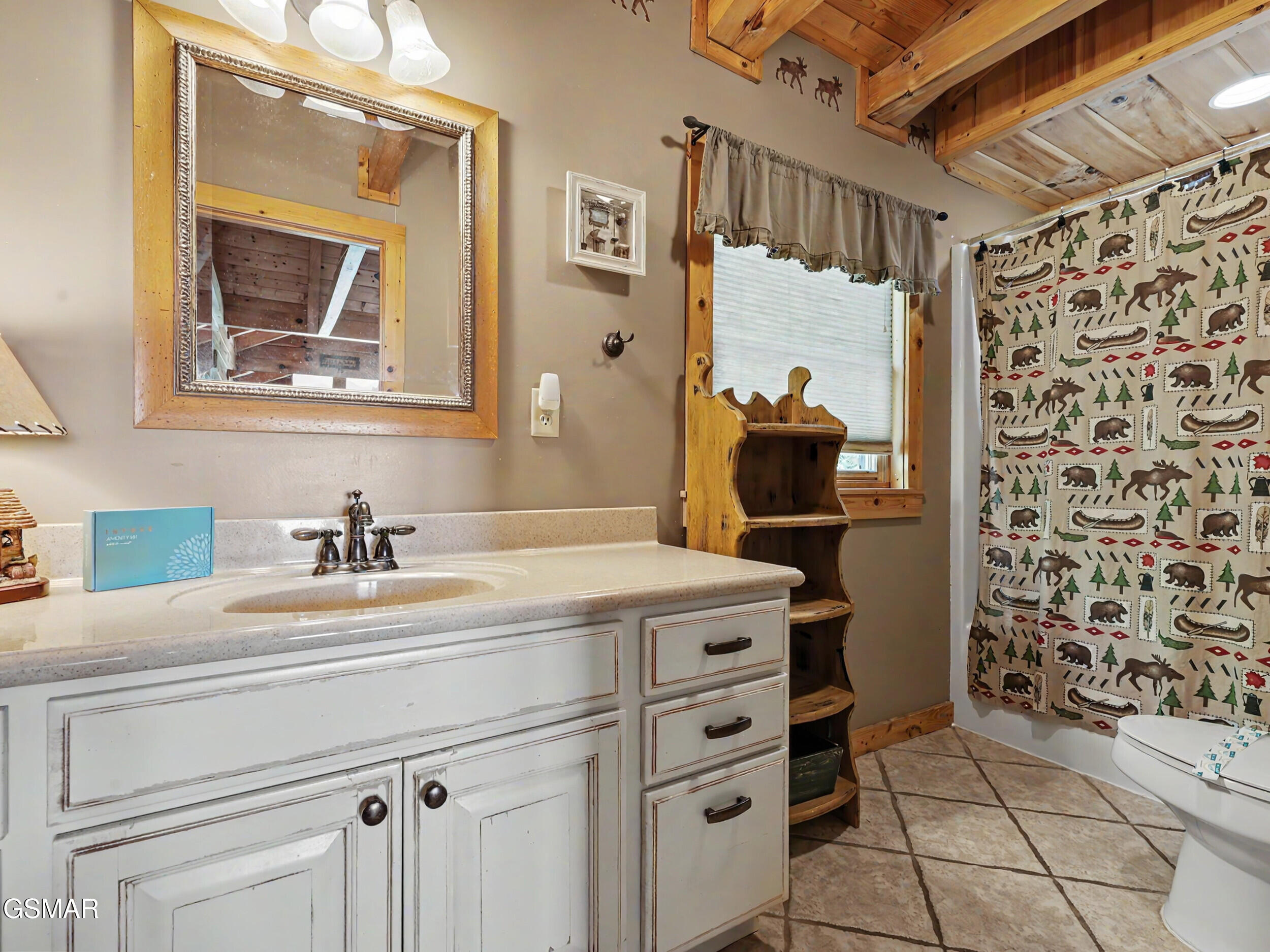 2414 Walnut Cove Way