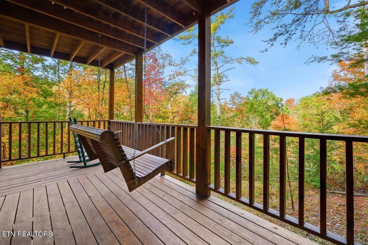 2313 Laughing Bear Way