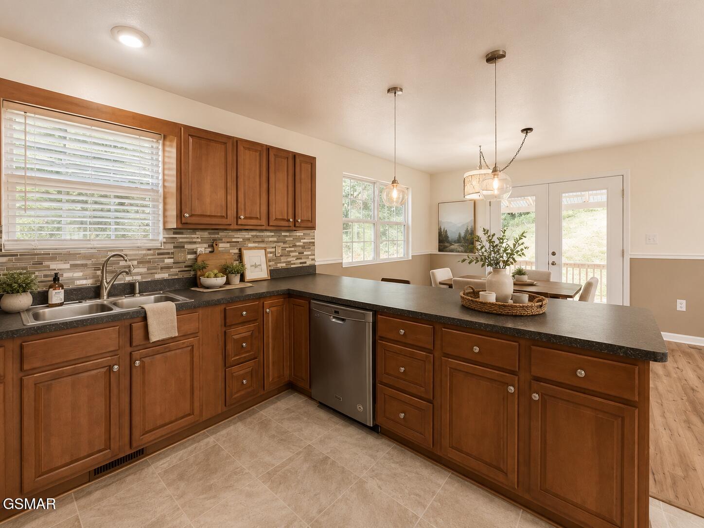 1544 Patricia Holt Drive
