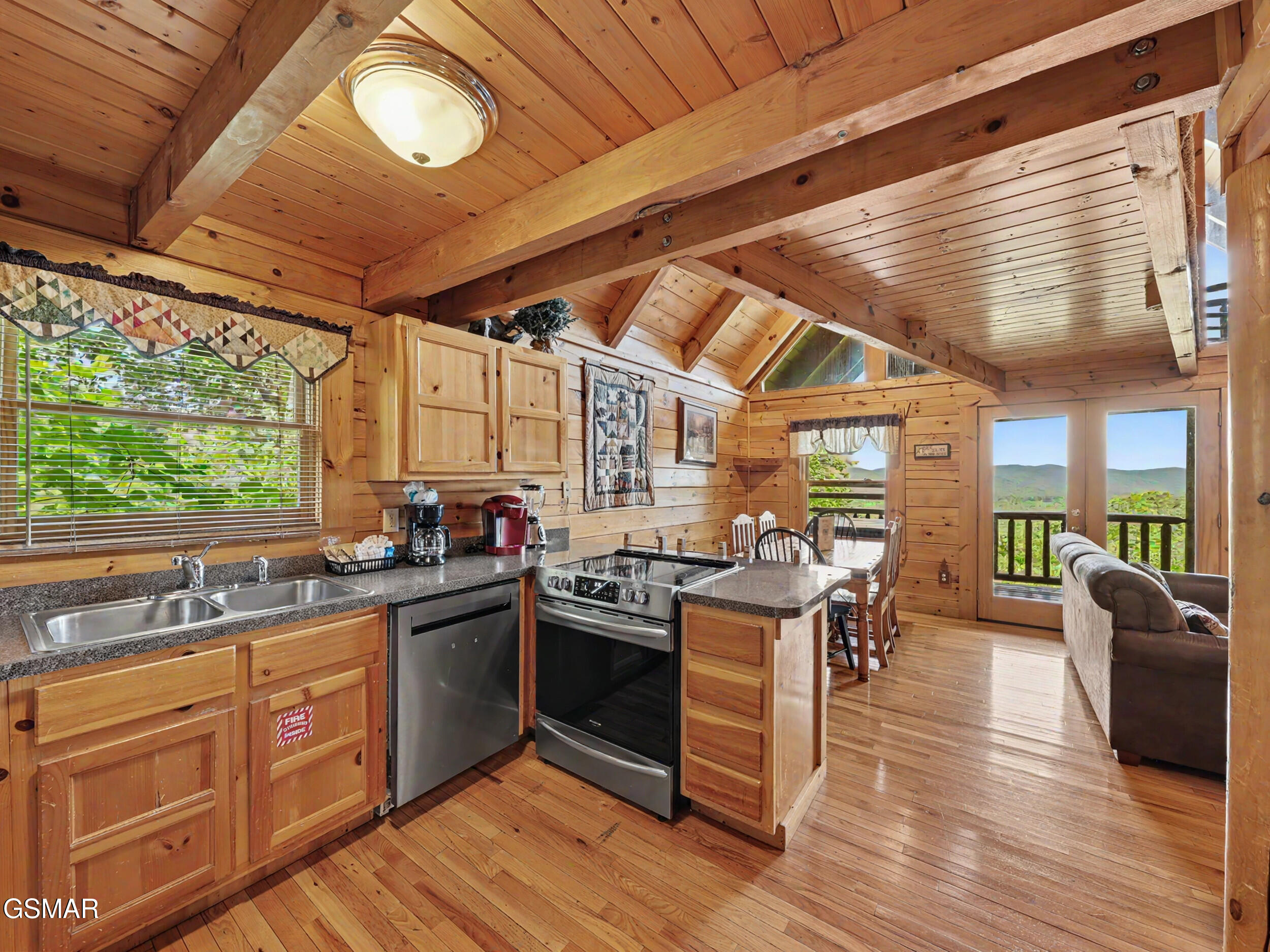 2509 Piney Drive