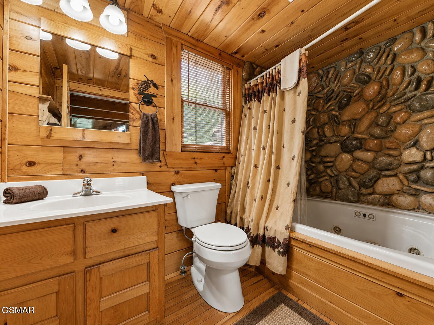 2509 Piney Drive