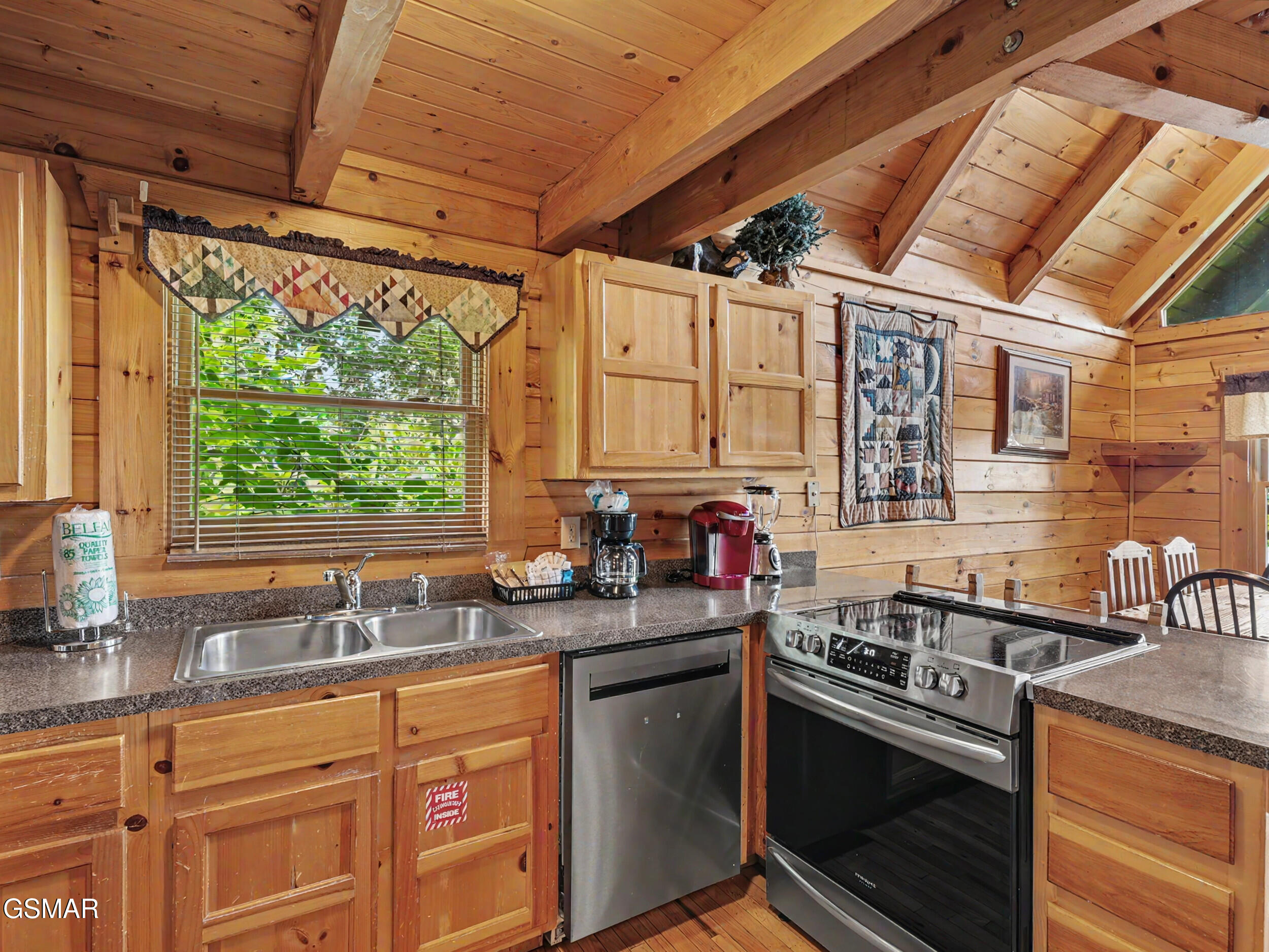 2509 Piney Drive