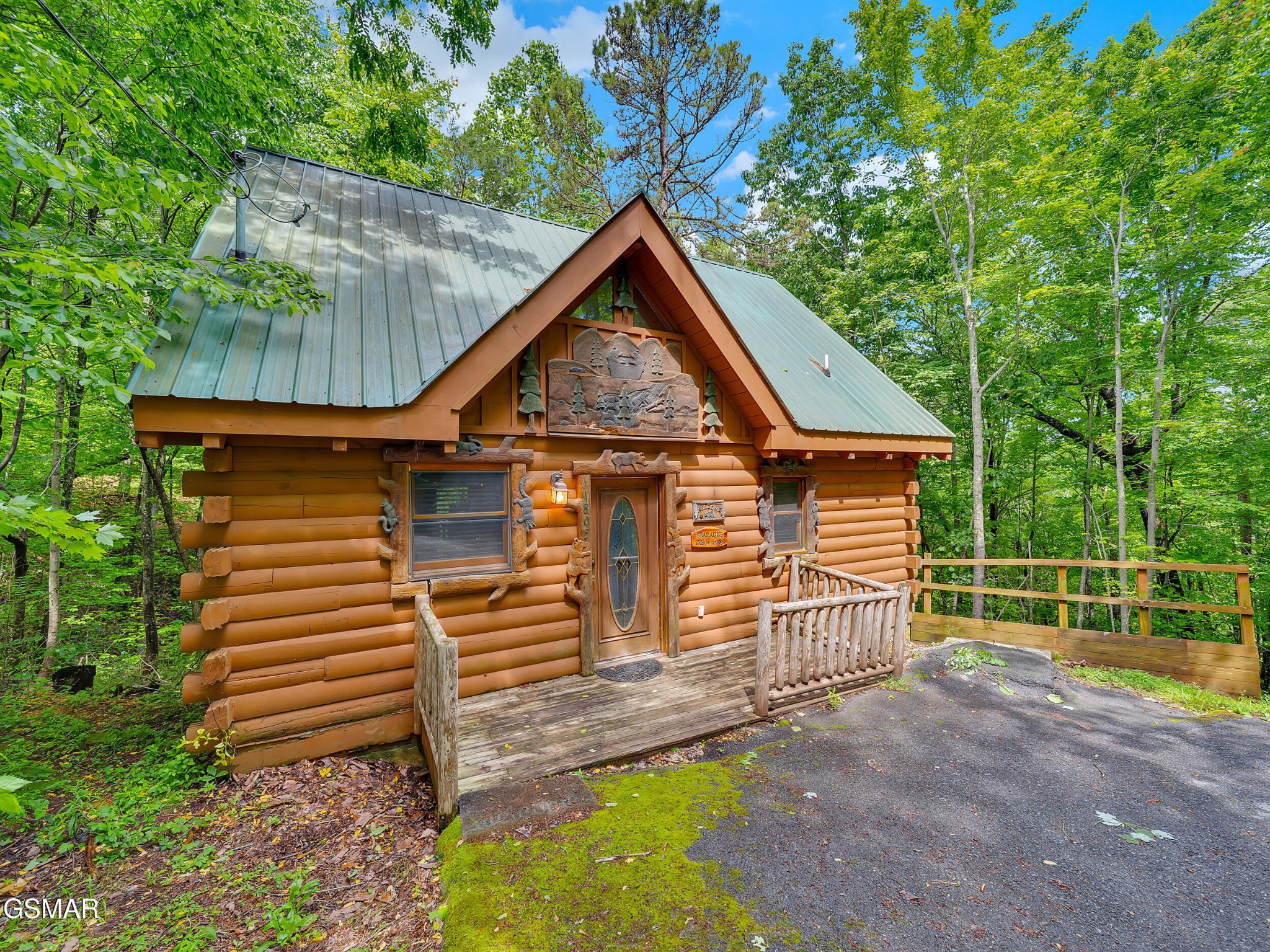 1805 Mossy Trail