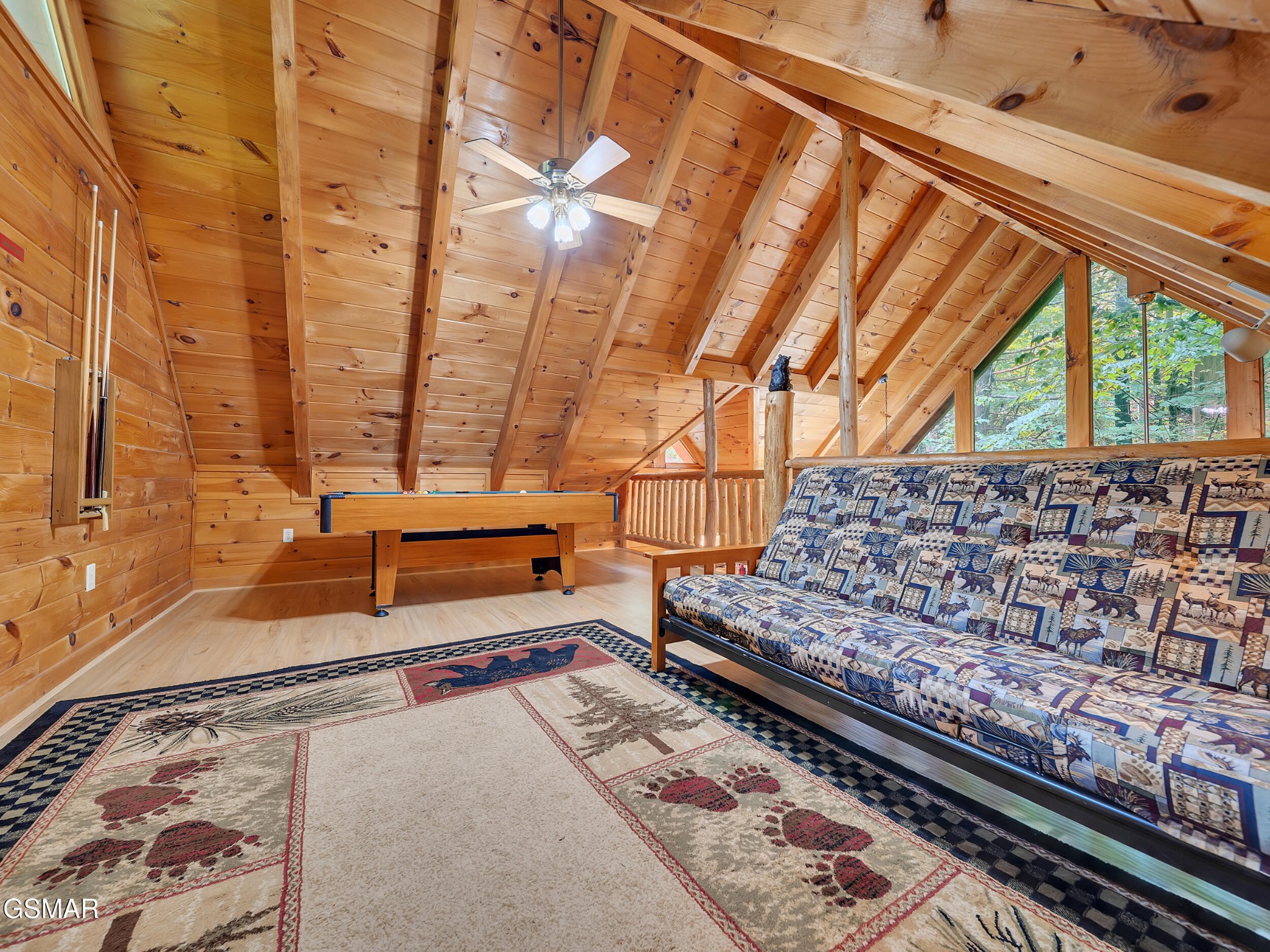 1805 Mossy Trail