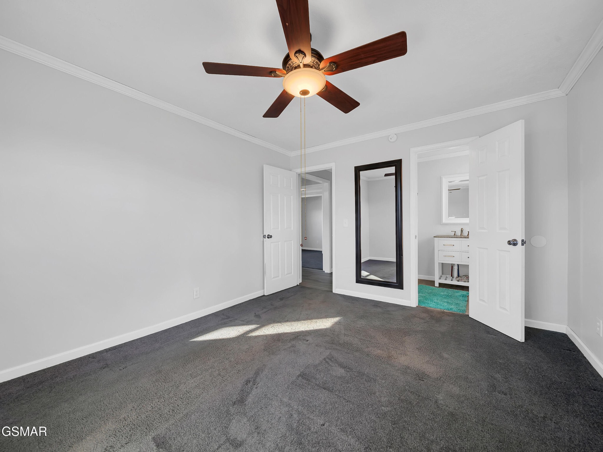 200 Lynnwood Drive