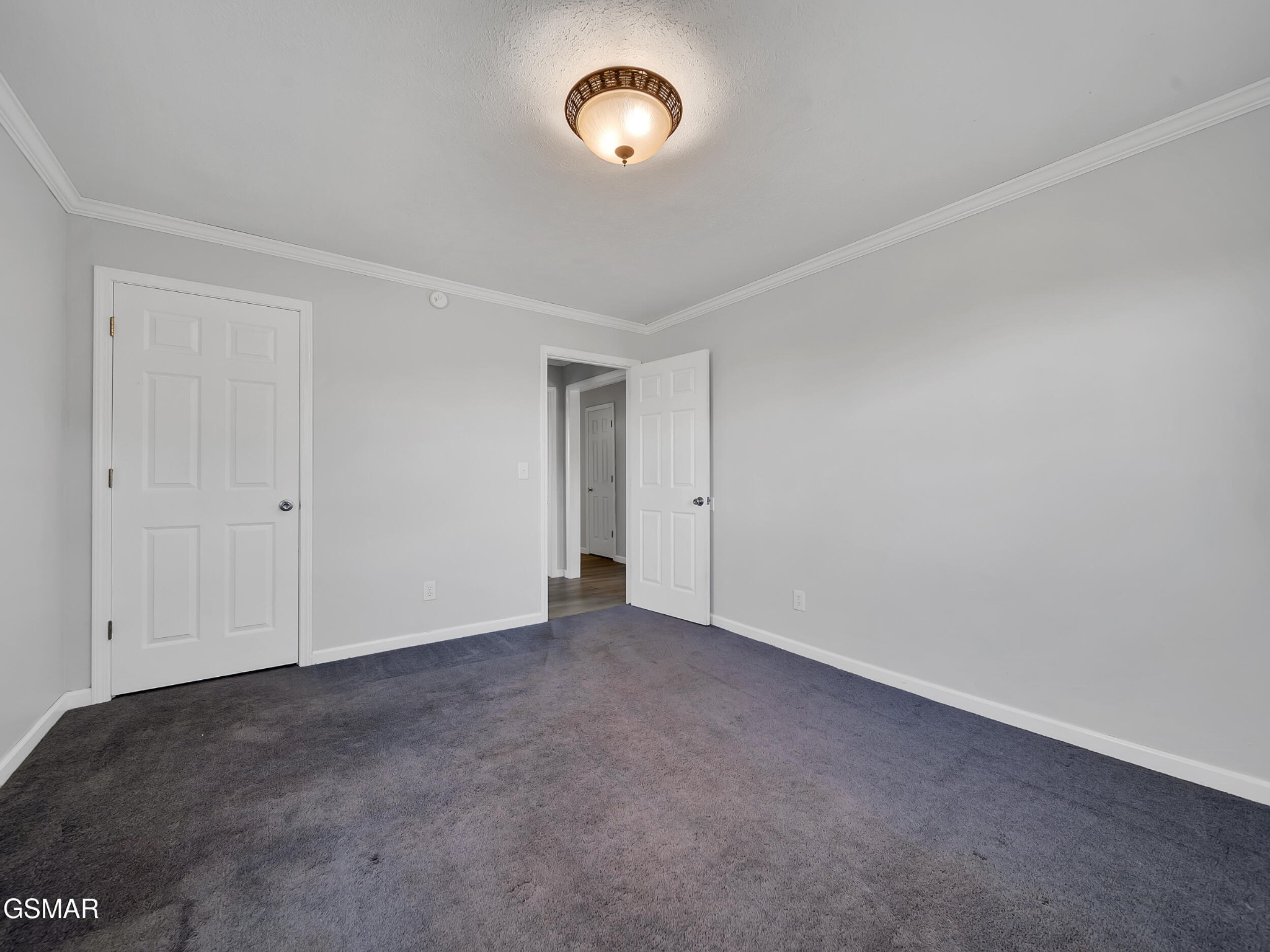 200 Lynnwood Drive