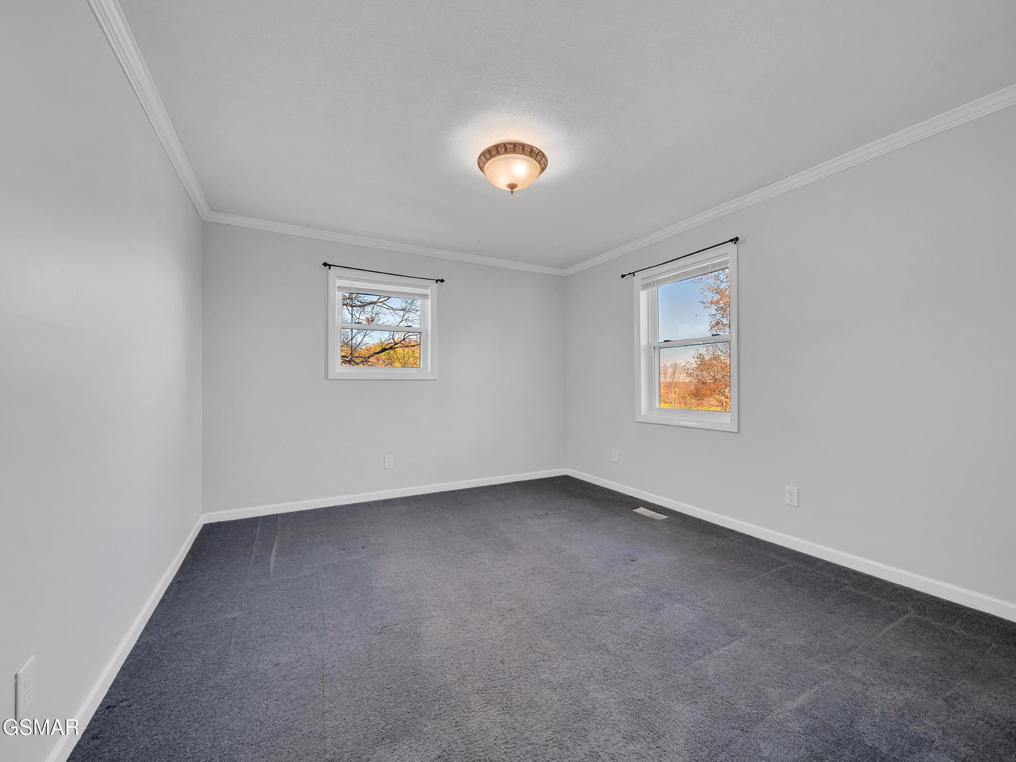200 Lynnwood Drive
