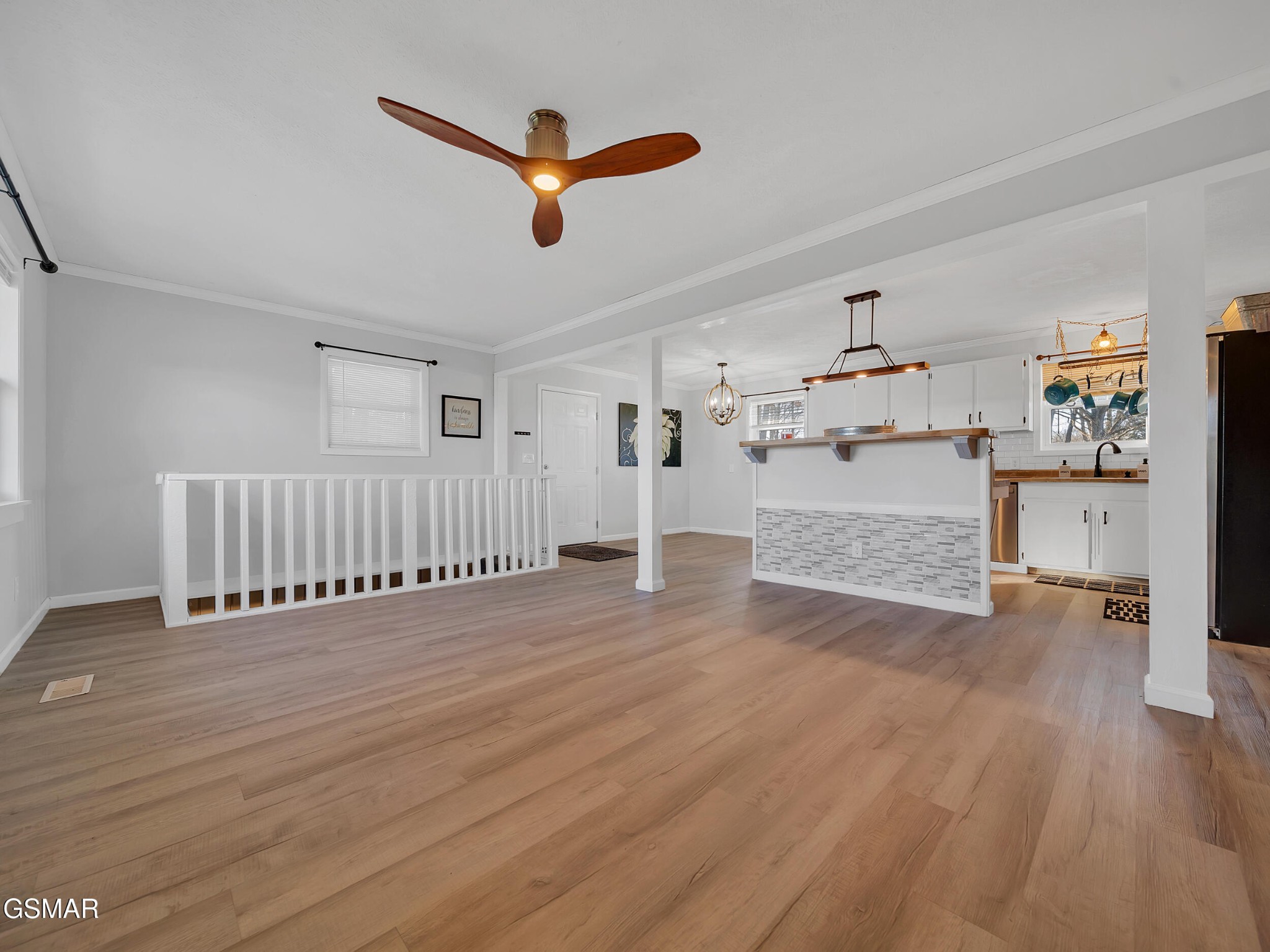 200 Lynnwood Drive