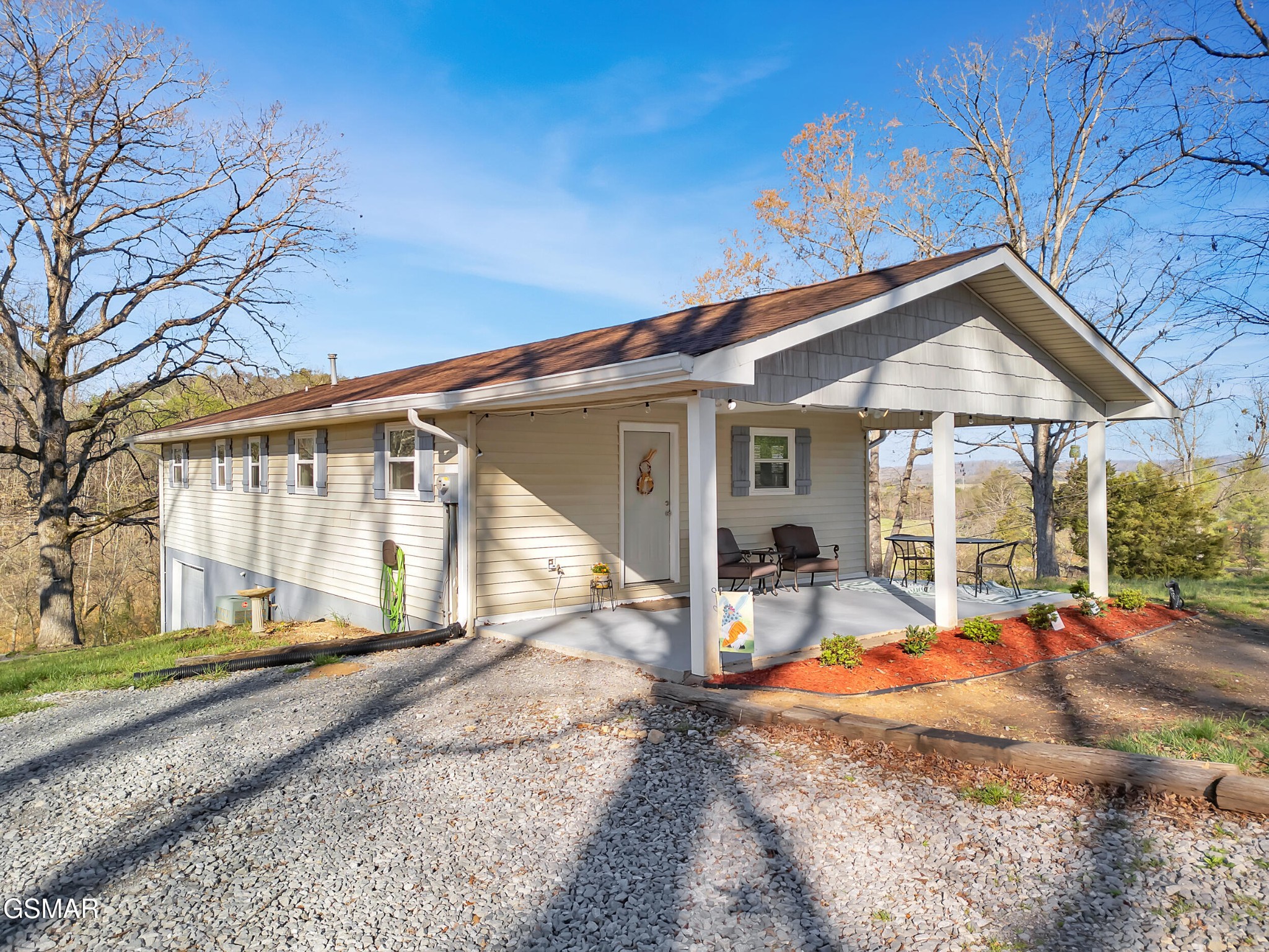 200 Lynnwood Drive