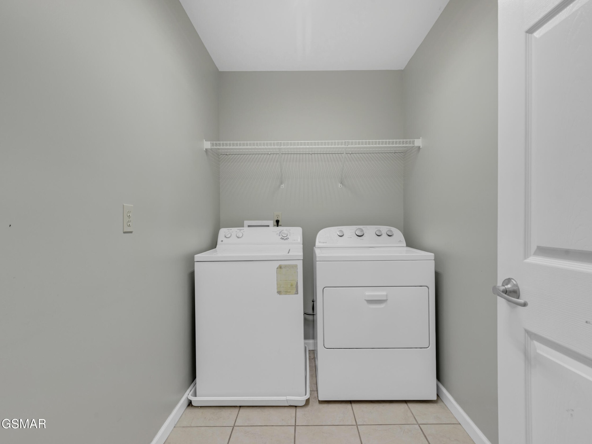 413 Glenns Lea
