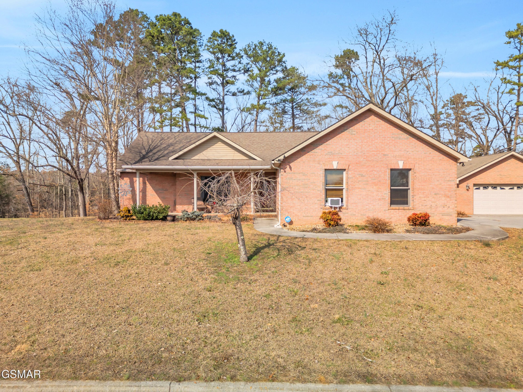 413 Glenns Lea