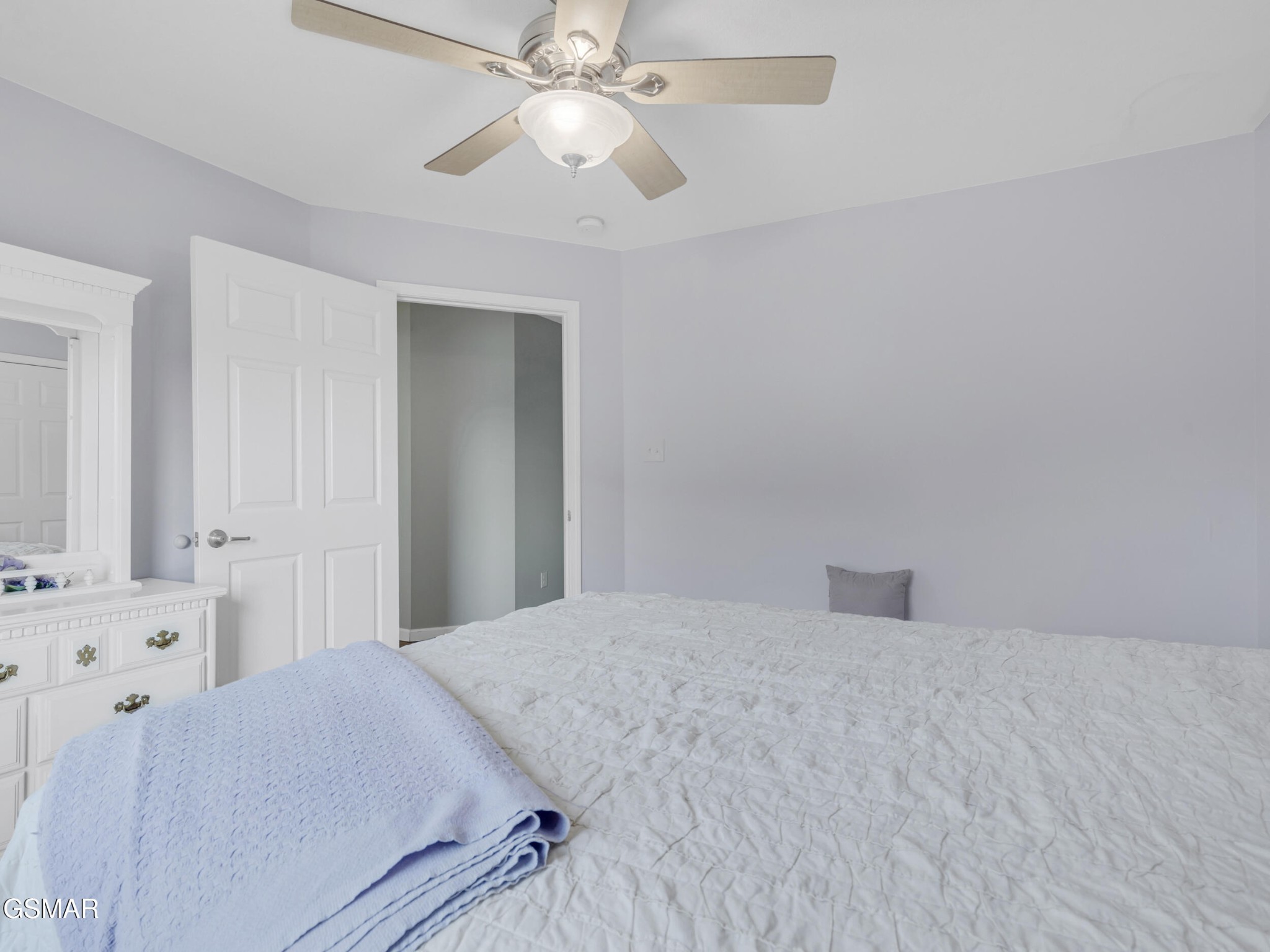 413 Glenns Lea