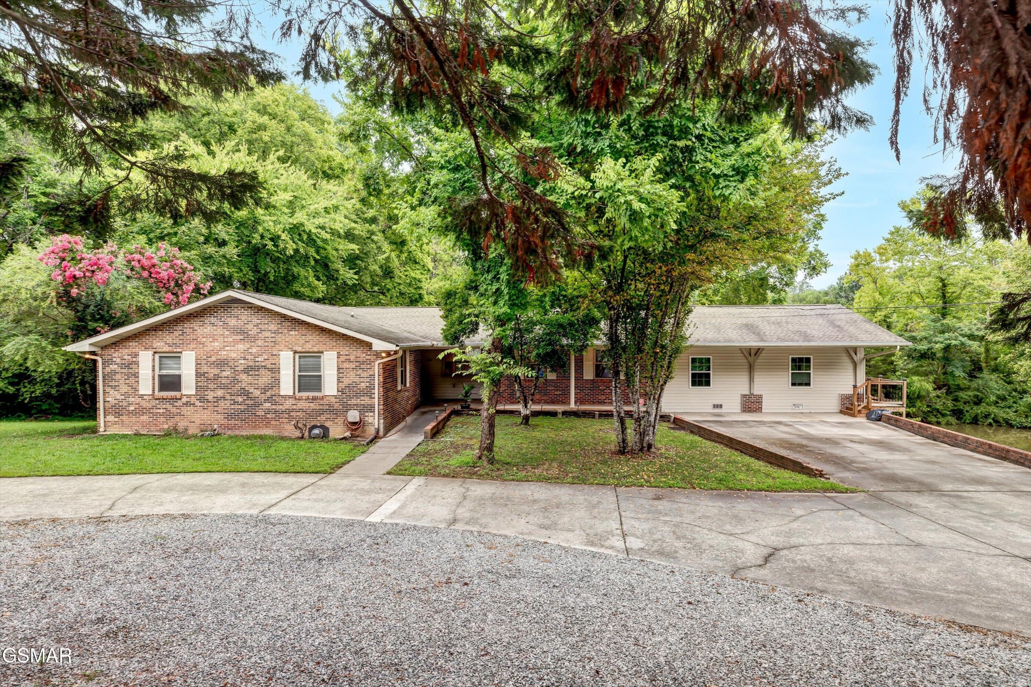 4452 Miser Station Road