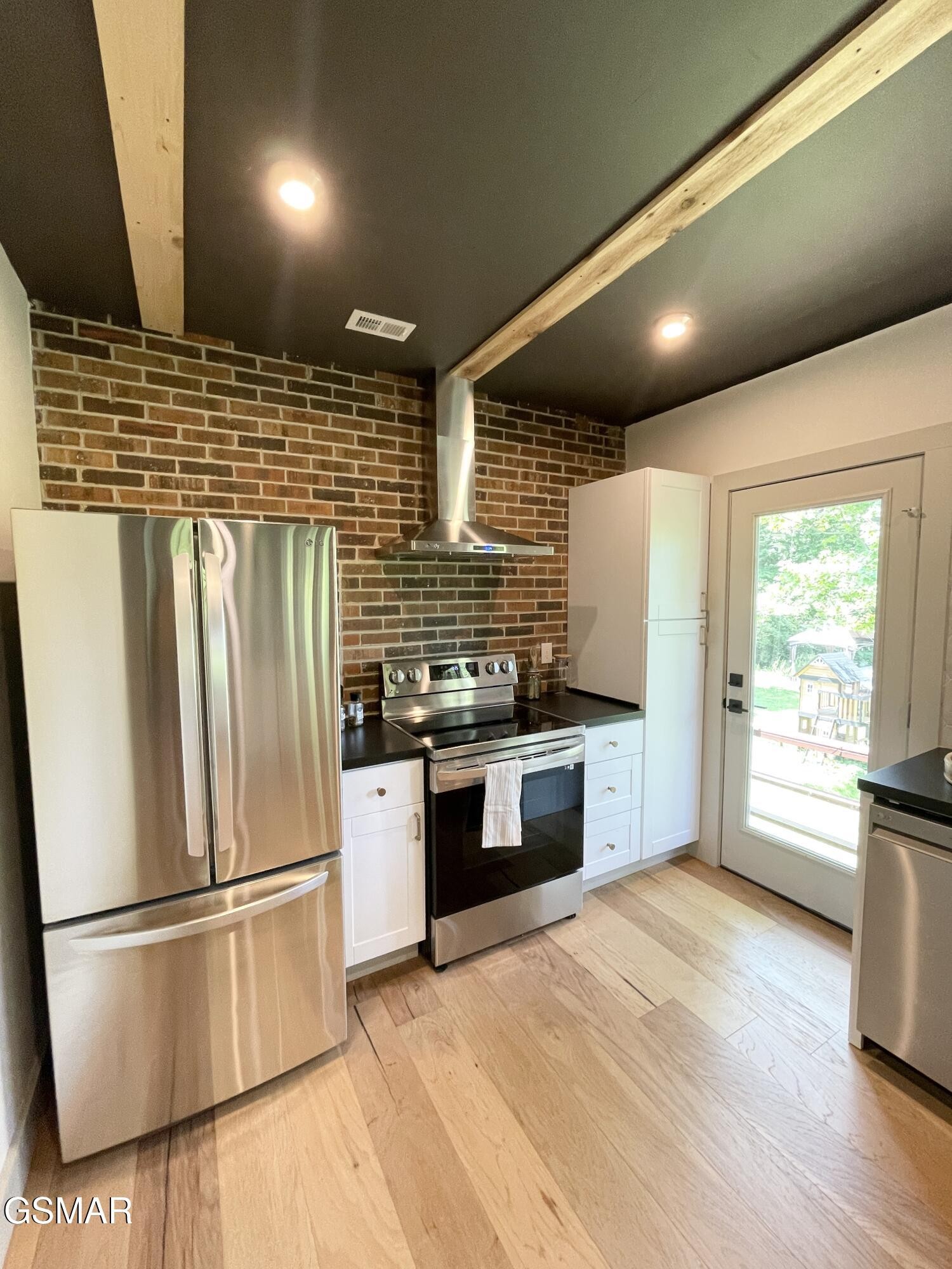 4452 Miser Station Road