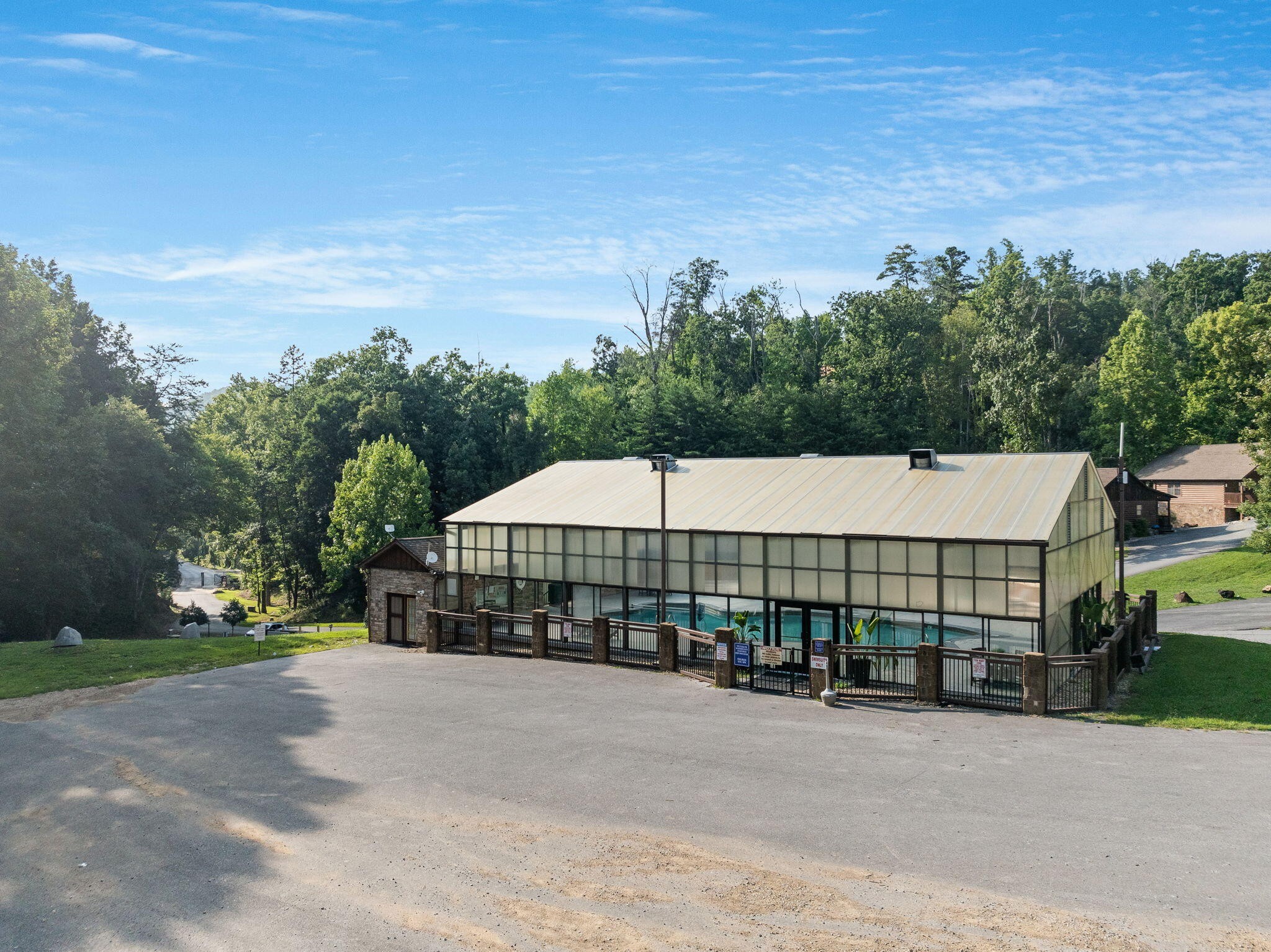 1536 Bears Den Way