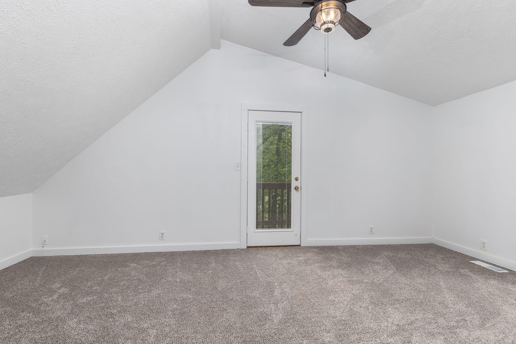1020 Ruff Grouse Way