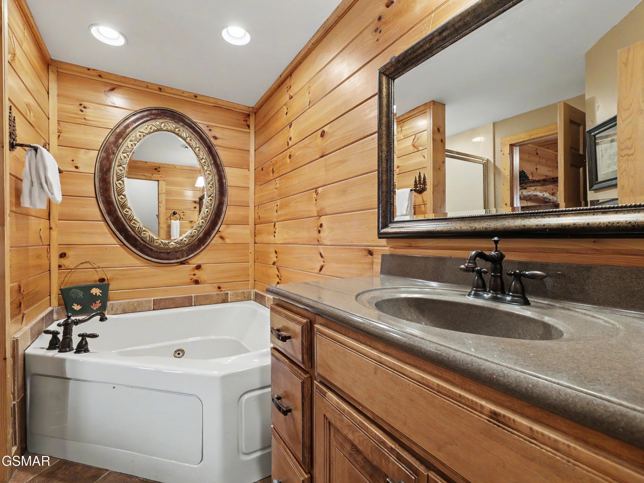 2414 Walnut Cove Way