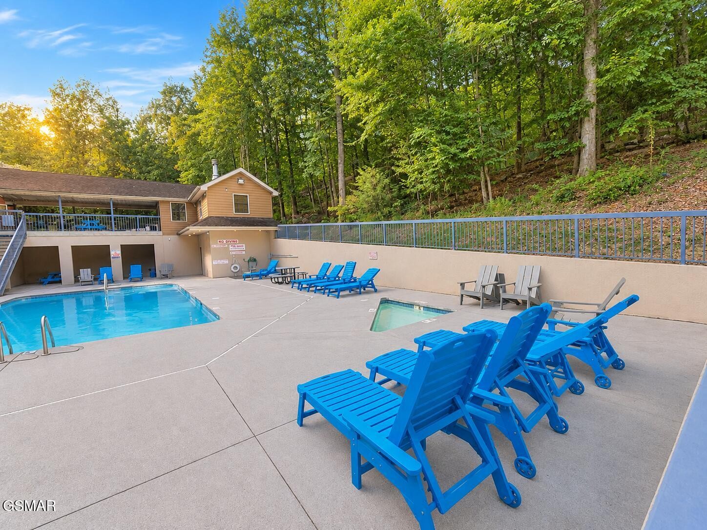 3521 Sand Ridge Way