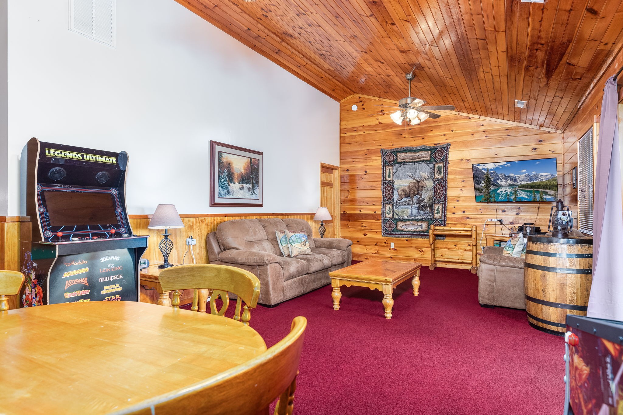 2039 Oakmont Drive