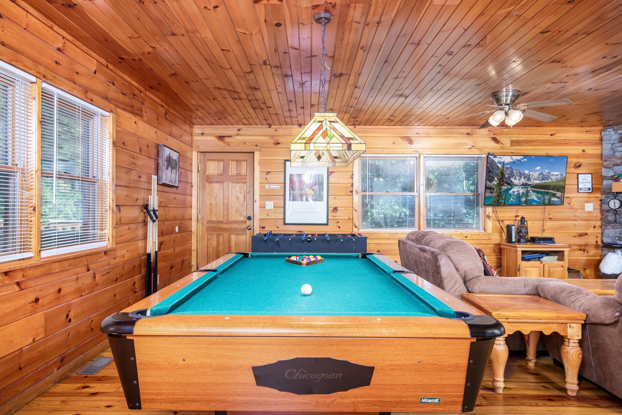 2039 Oakmont Drive