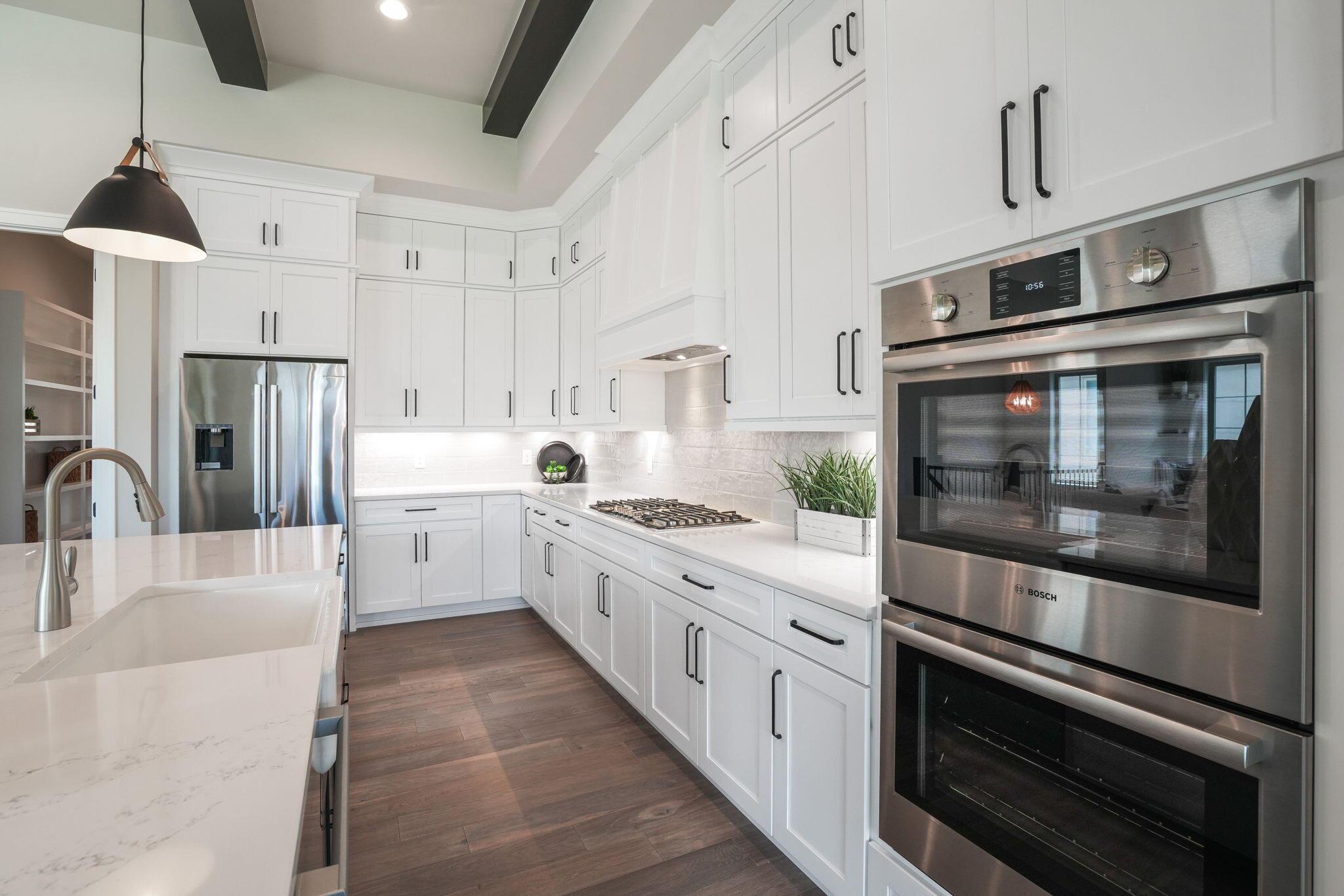 3248 Wolf Ridge Drive