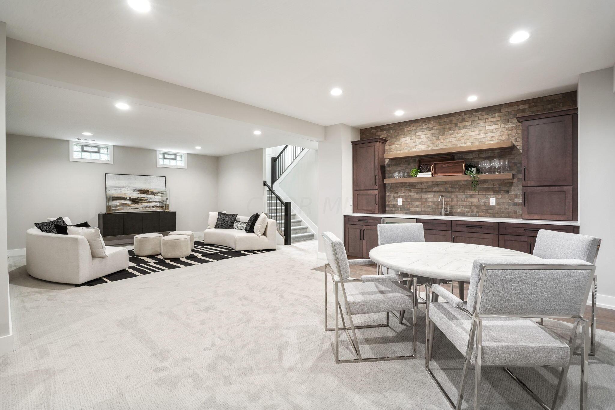 3248 Wolf Ridge Drive